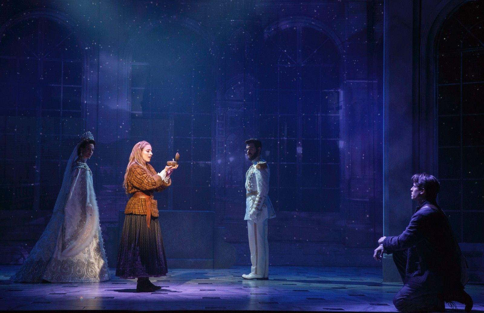 1600x1034 Musical Theater Wallpaper