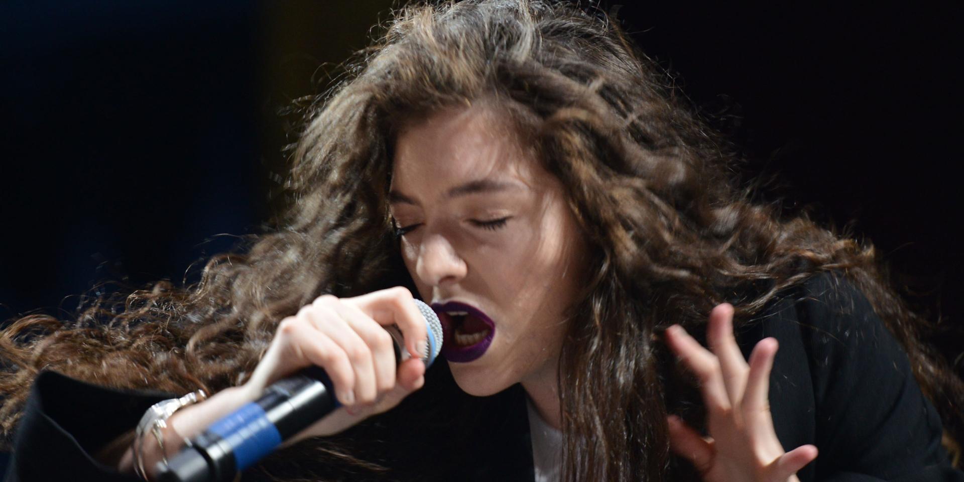 1920x960 Lorde Wallpaper For Android