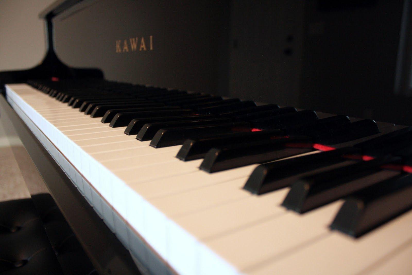 1600x1067 Grand Piano Wallpaper