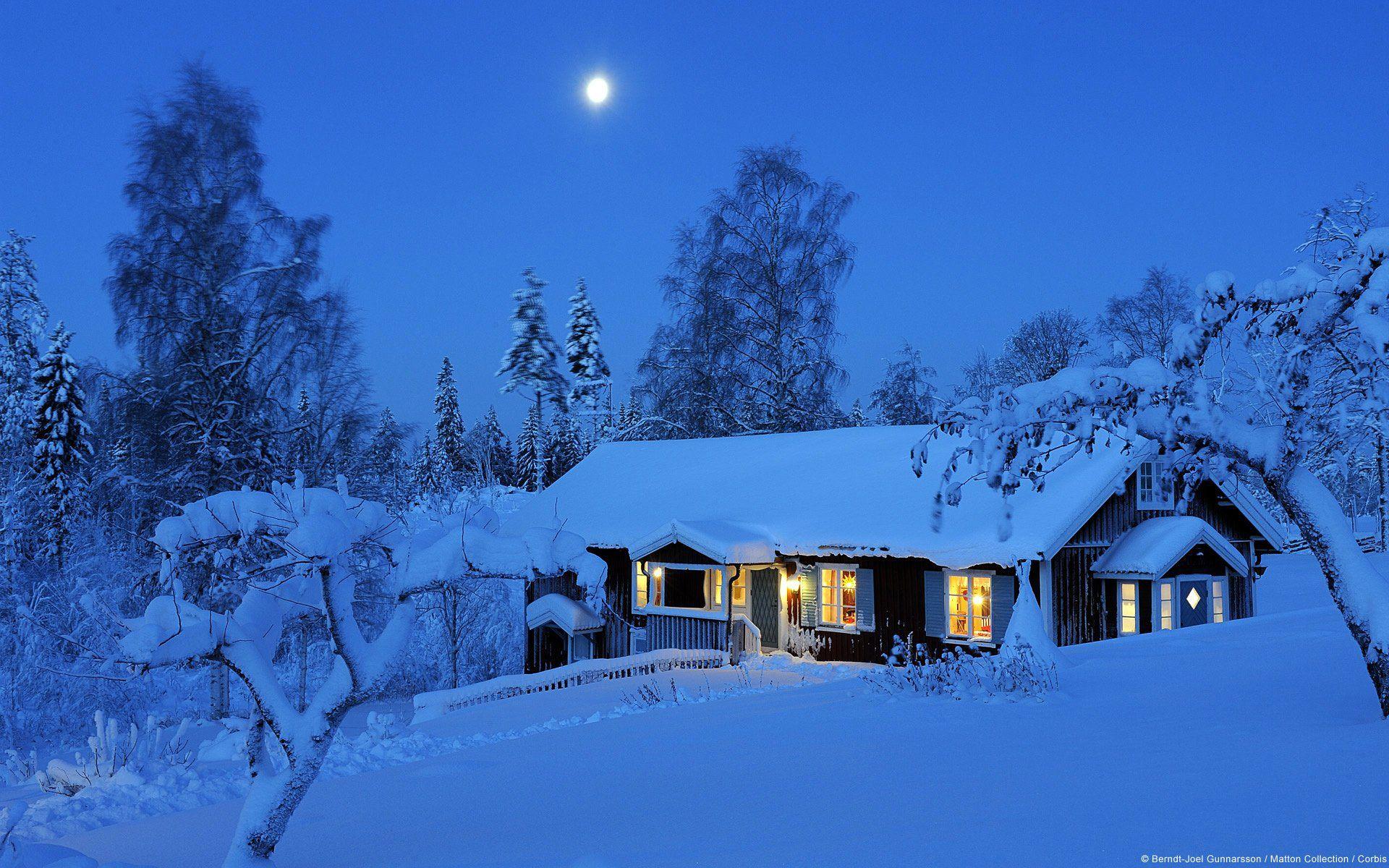 1920x1200 Country House in Winter HD wallpaper