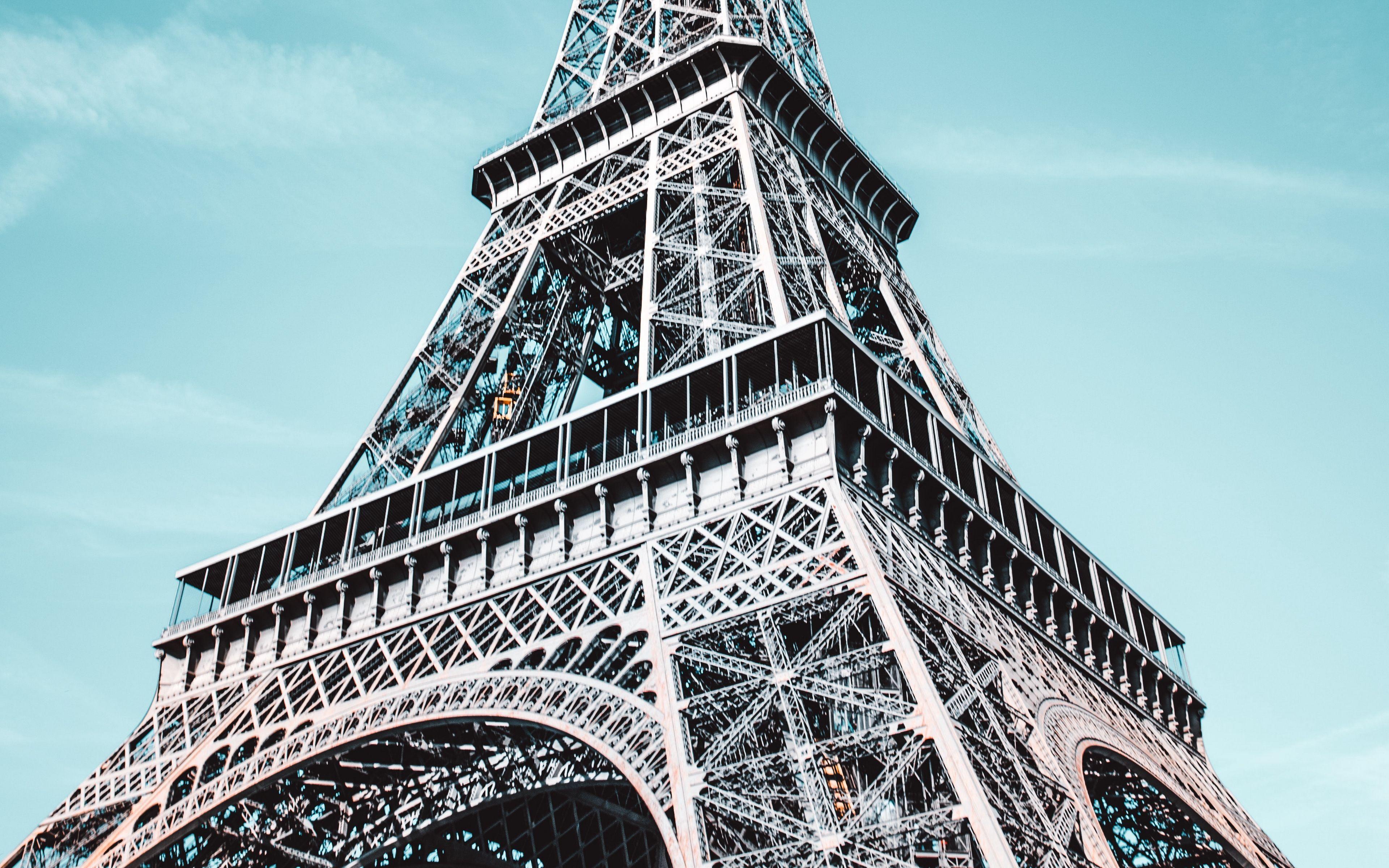 3840x2400 Download wallpaper 3840x2400 eiffel tower, architecture