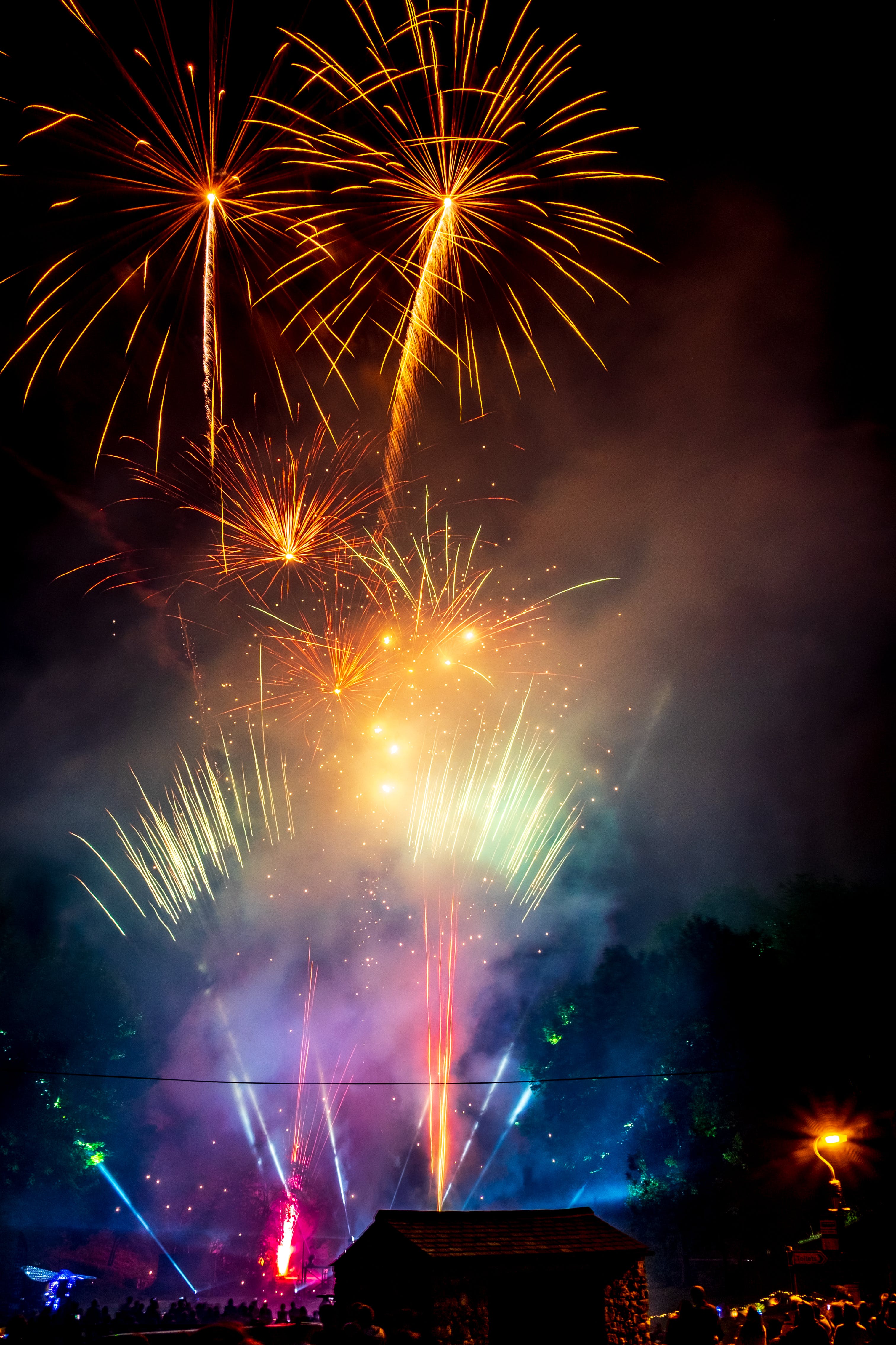 3025x4538 New Year Background Photo, Download