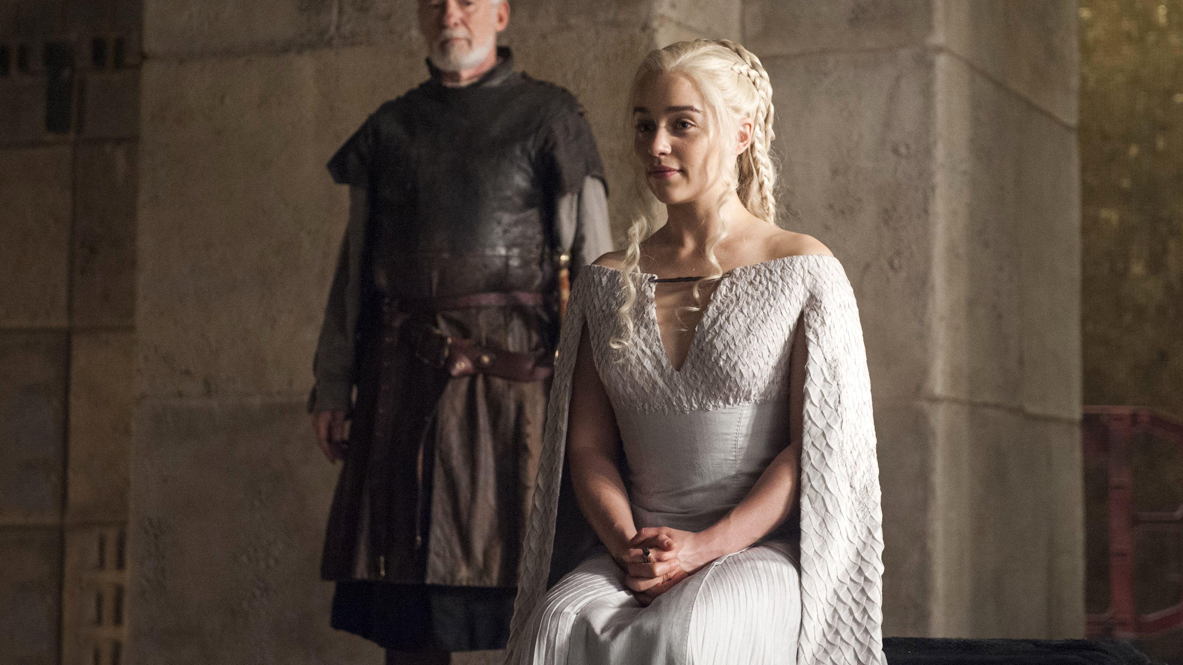 3840x2160 Emilia Clarke Daenerys Game of Thrones Wallpaper. HD Wallpaper