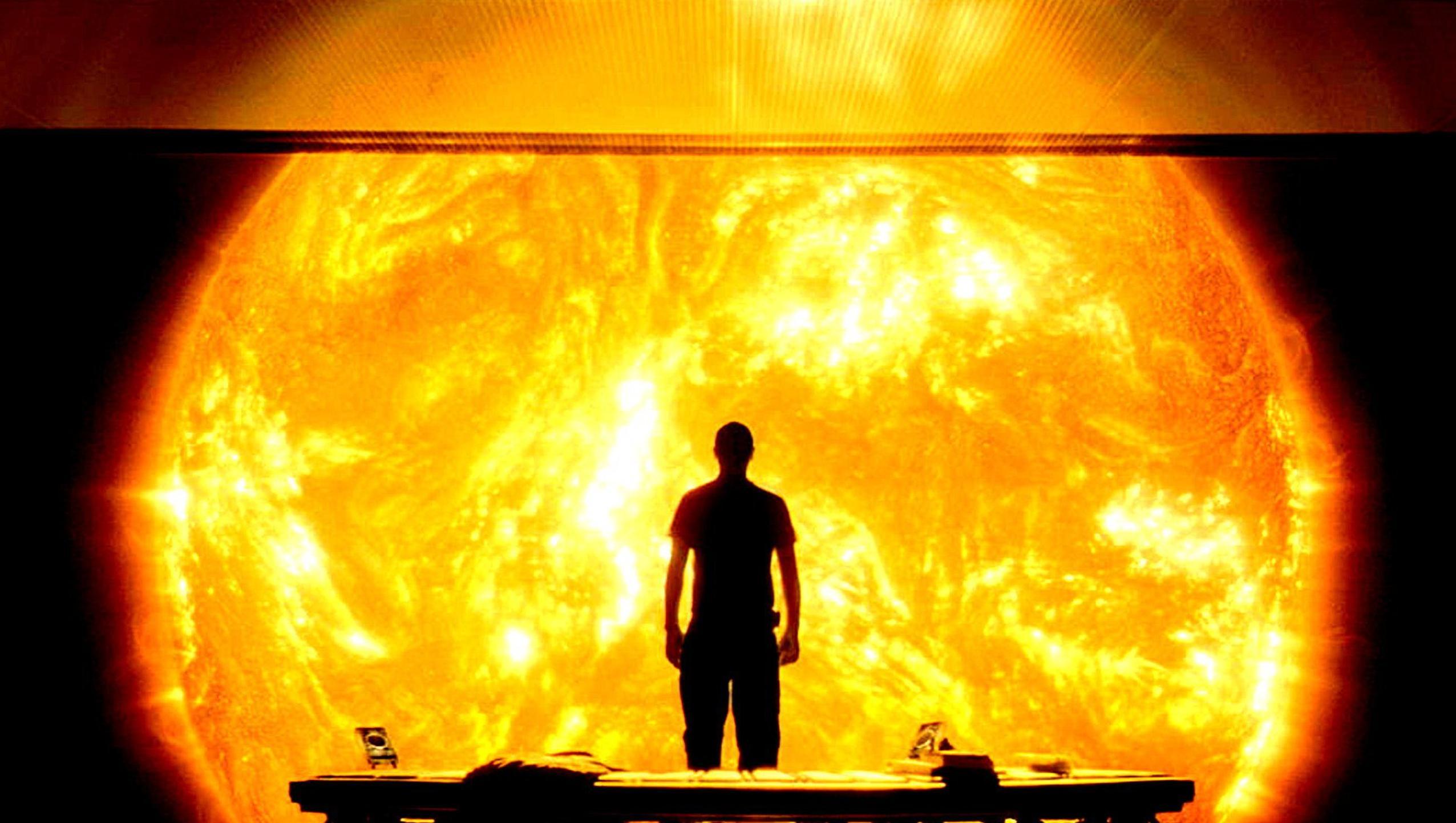 2552x1442 Sunshine (2007) Desktop Wallpaper