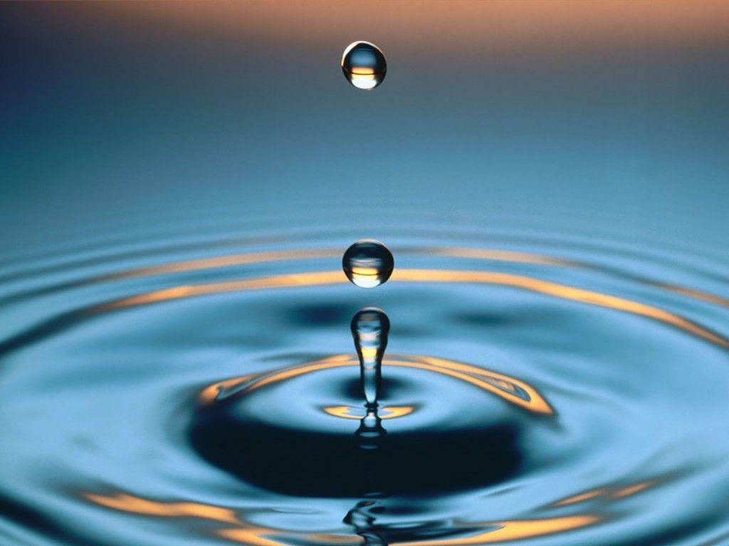1024x768 Beautiful Water Drop wallpaperx768