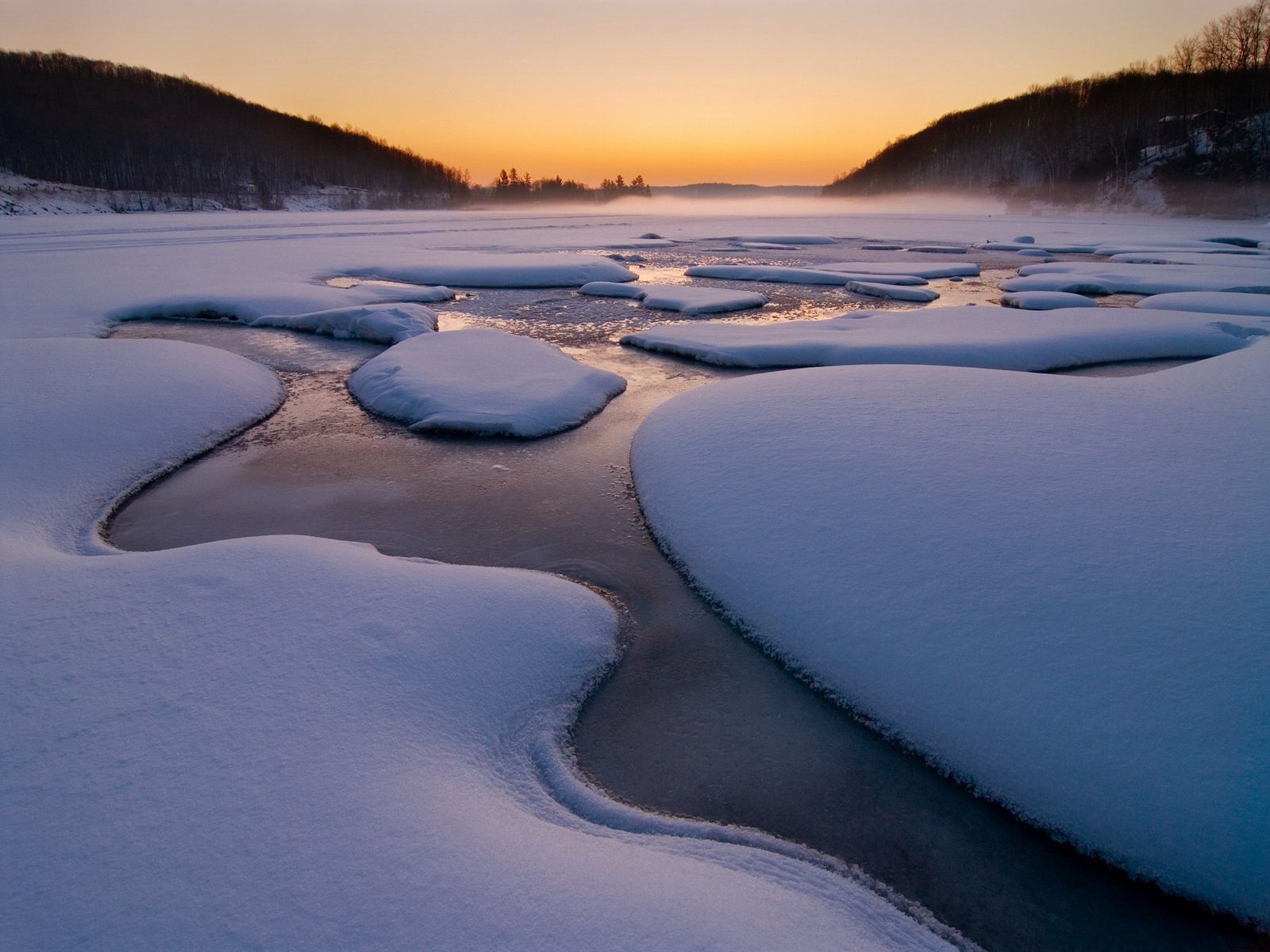 1600x1200 Download wallpaper 1600x1200 snow