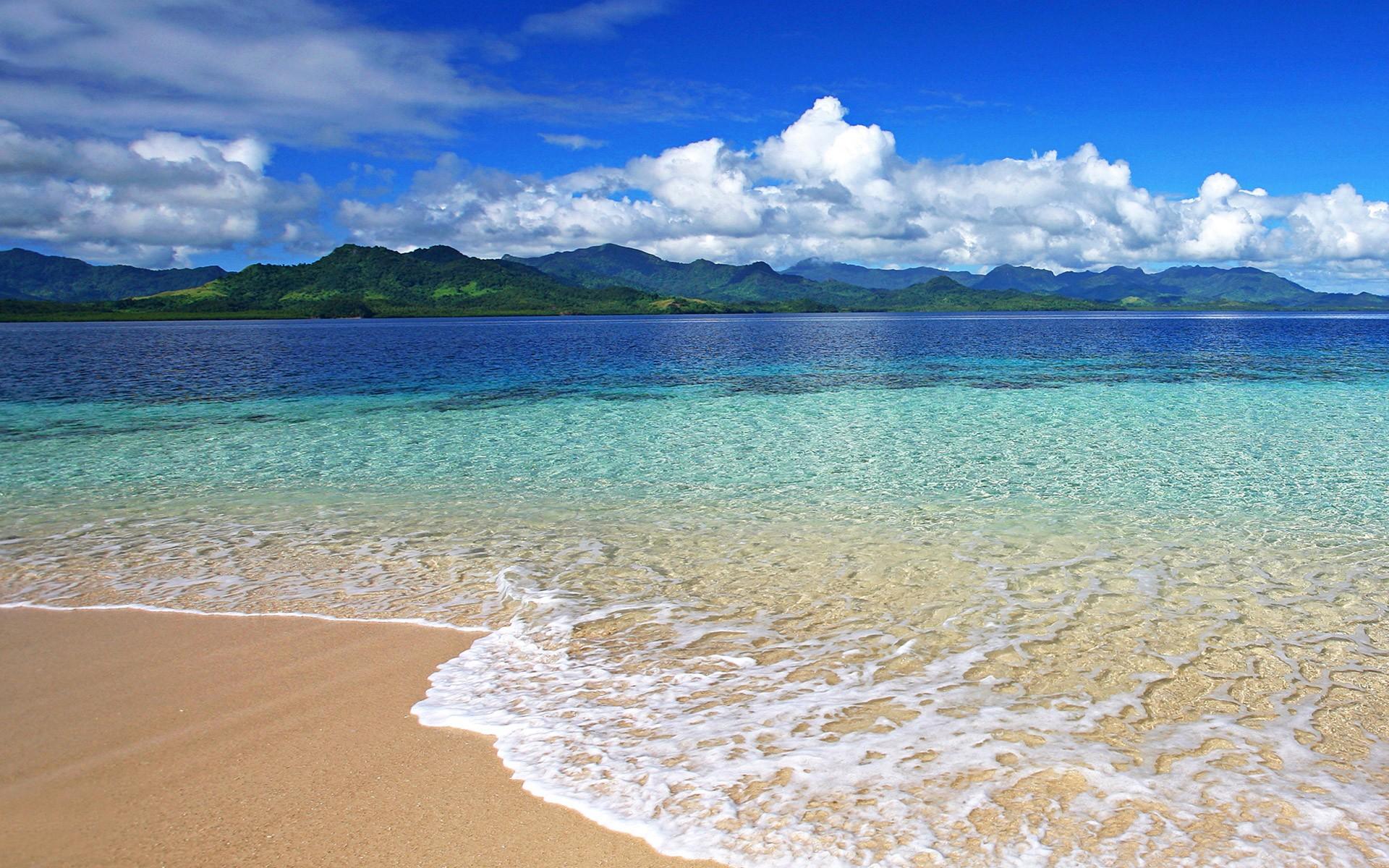 1920x1200 Clean Beach Wallpaper 1