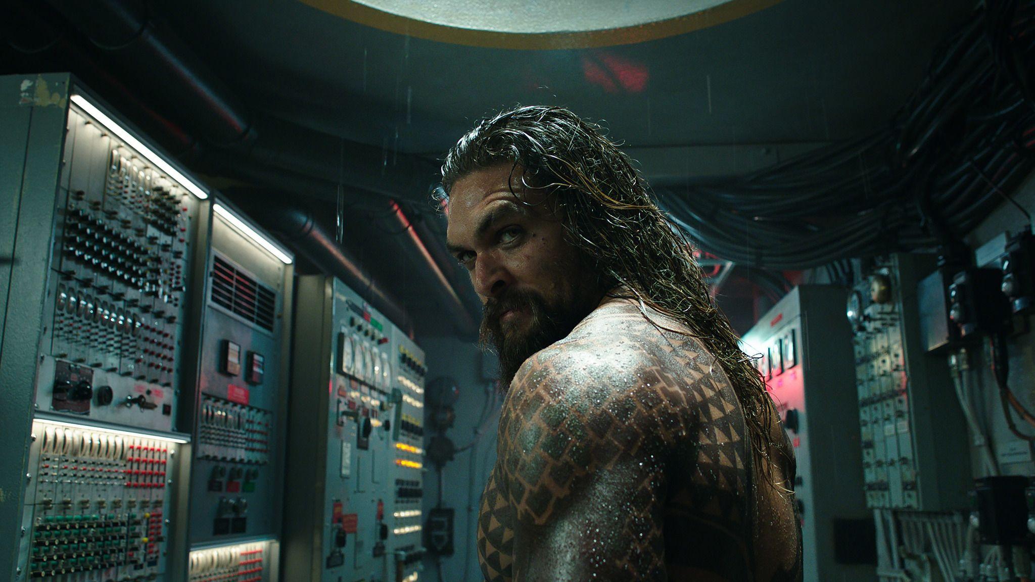 2048x1152 Aquaman (2018)