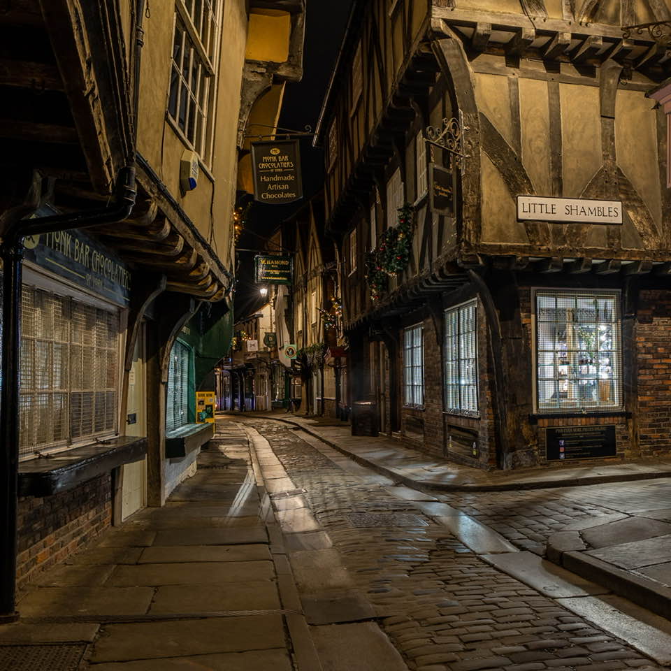 960x960 The Shambles in York a booknook