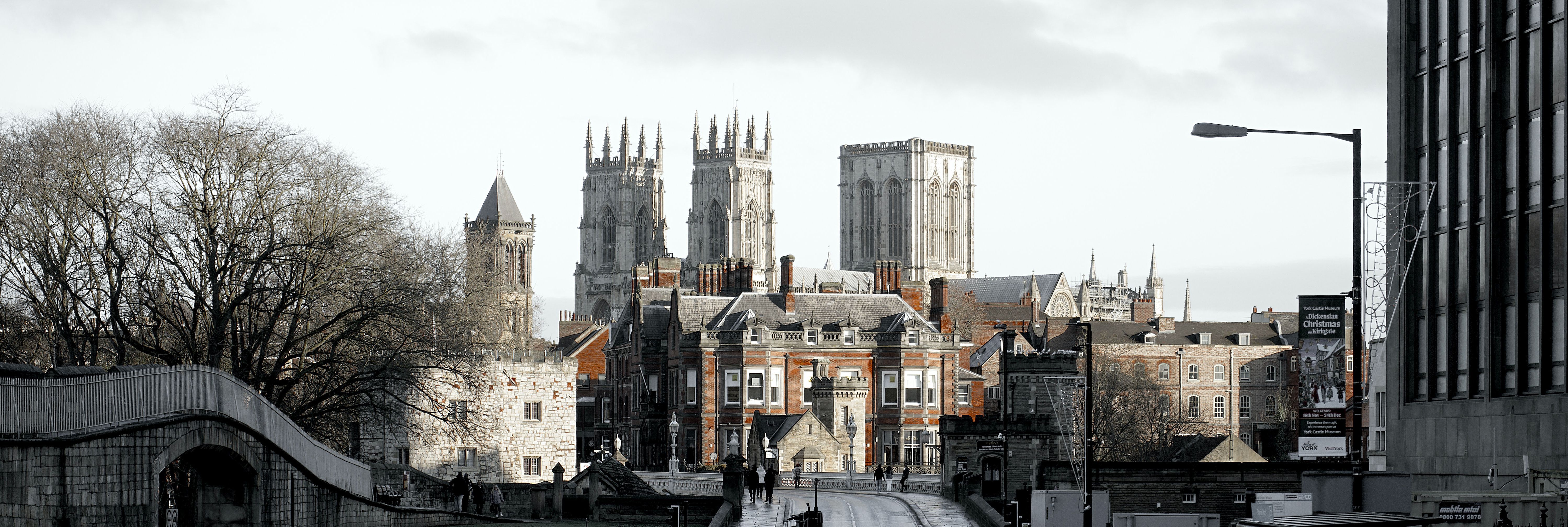 5997x2017 Cake Delivery York. Company News