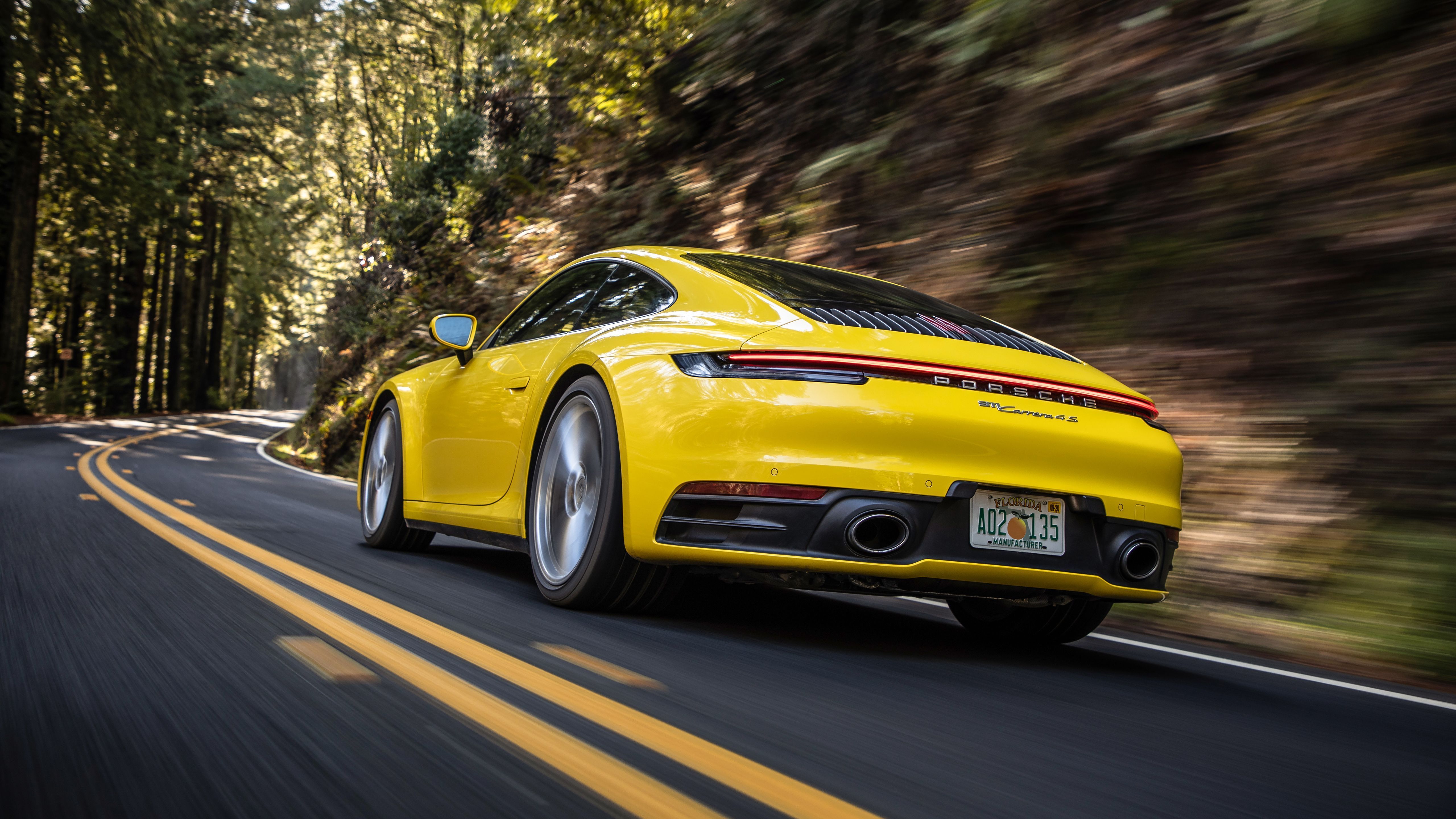 5120x2880 Porsche 911 Carrera 4S 2 Wallpaper