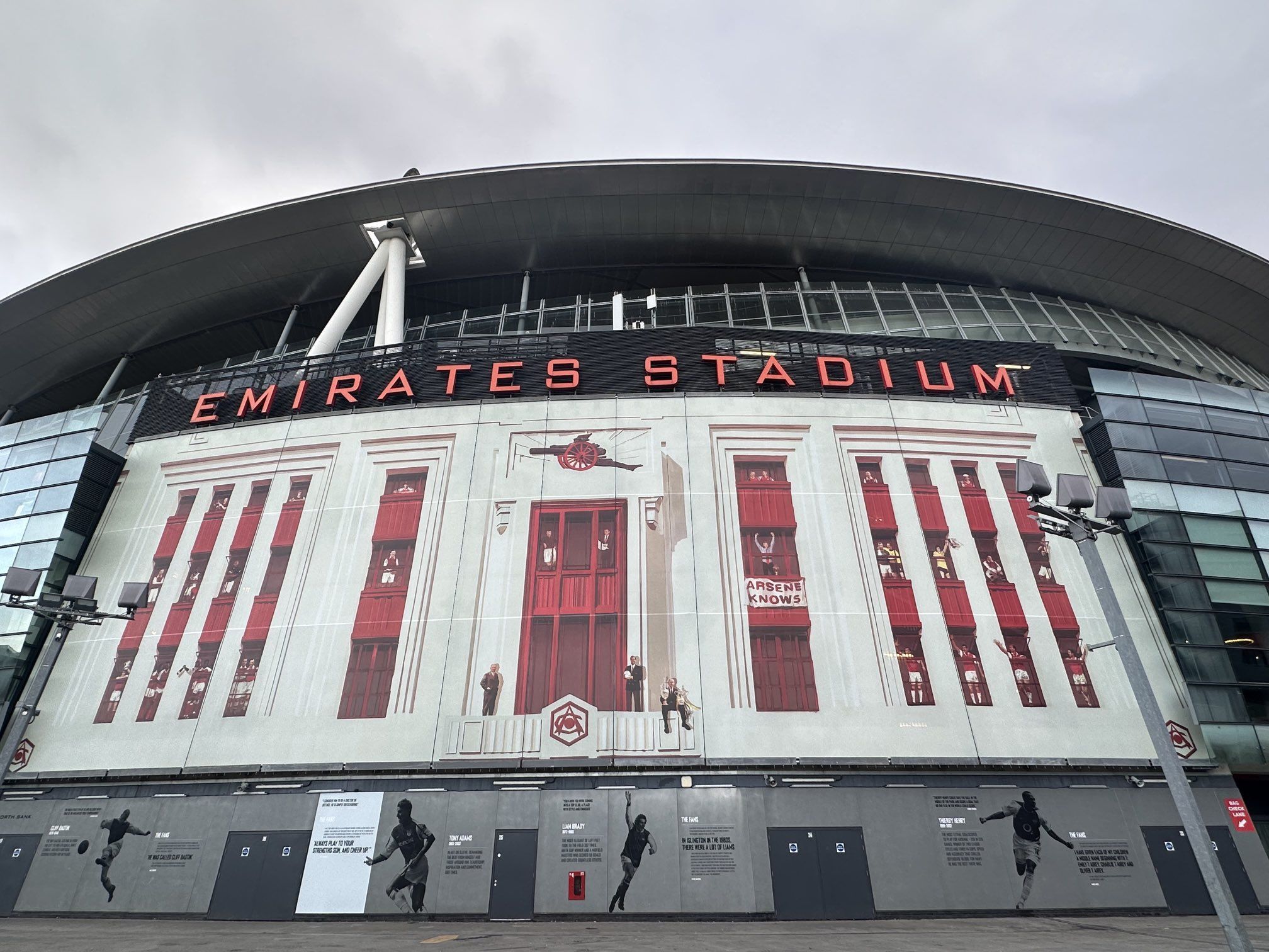 2016x1512 Amy Lawrence on X: Hello Highbury old