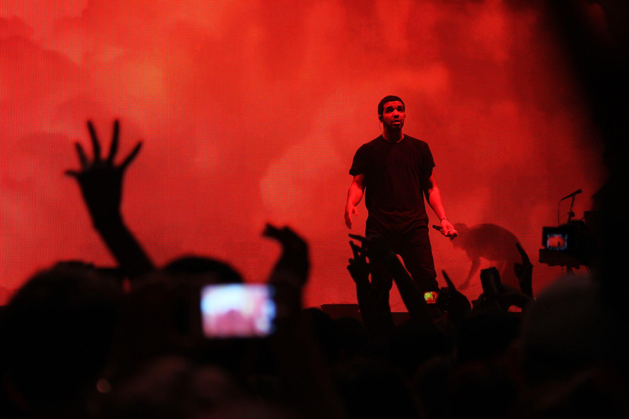 2000x1333 OVO Fest HD Photo Recap (Potential Avys) « Kanye West Forum