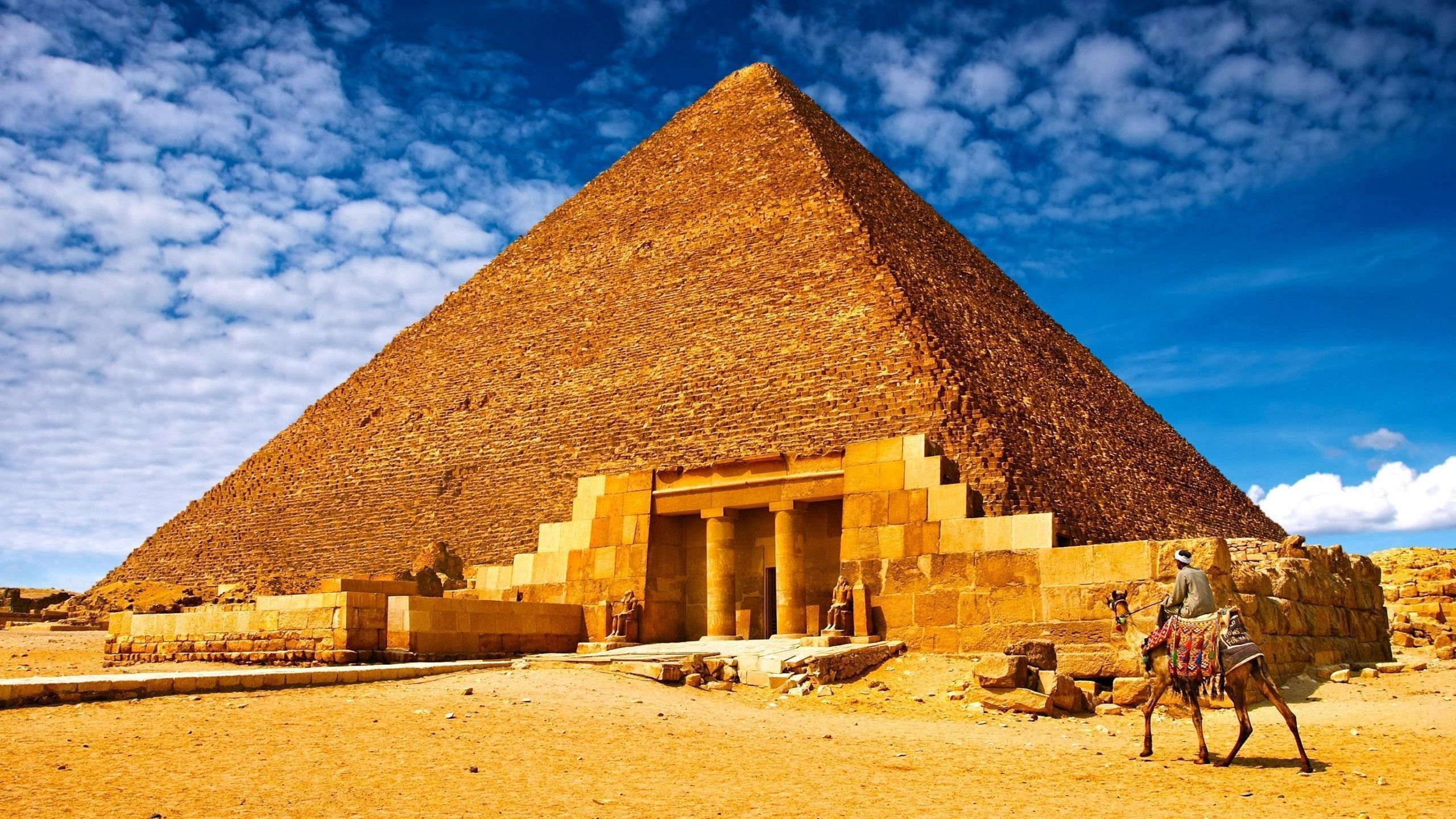 2560x1440 The Great Pyramid of Giza, Egypt 2560