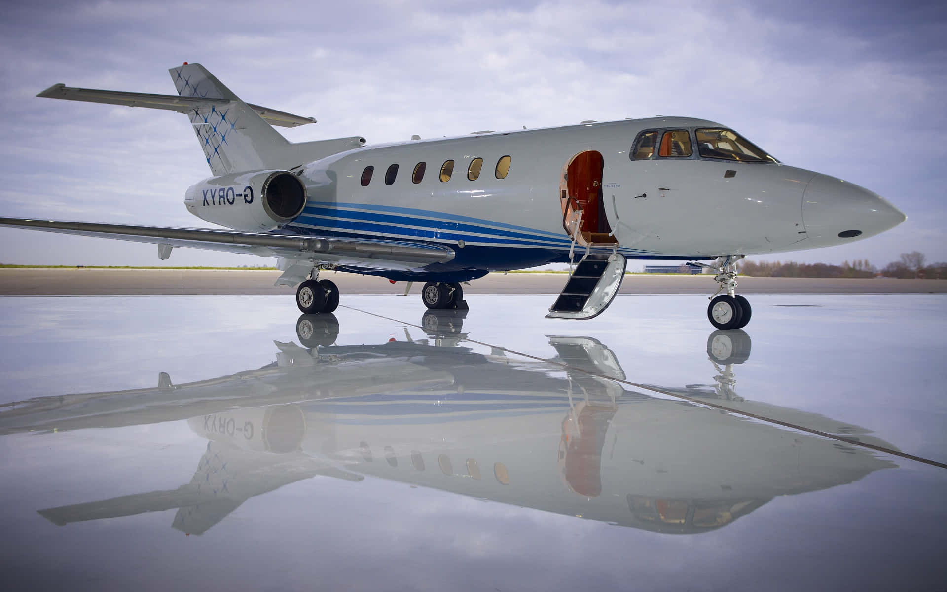 1920x1200 Private Jet Wallpaper
