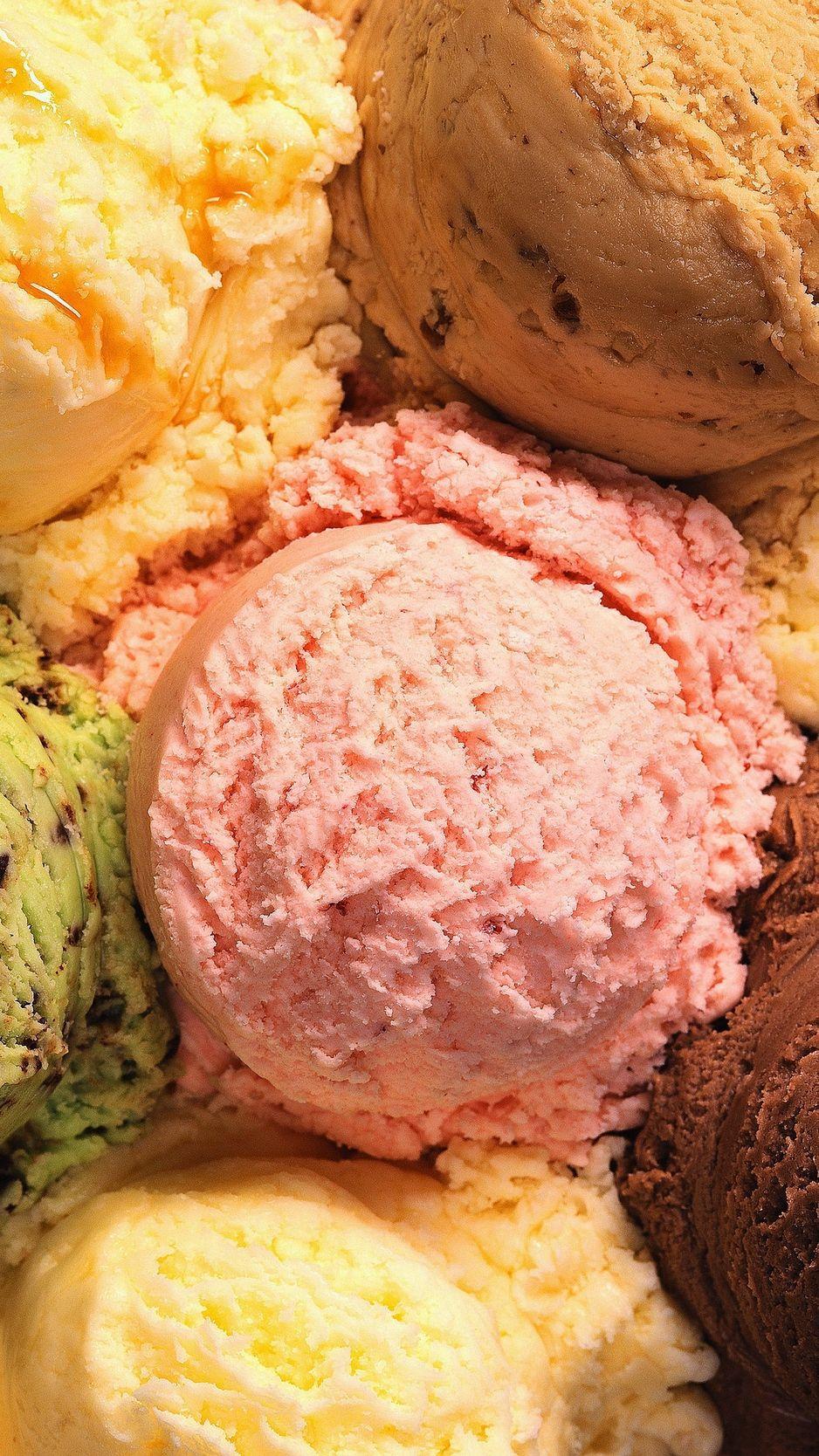 938x1668 Download wallpaper 938x1668 cream, background, ice cream