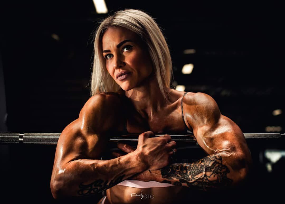 1080x772 female bodybuilder. Title