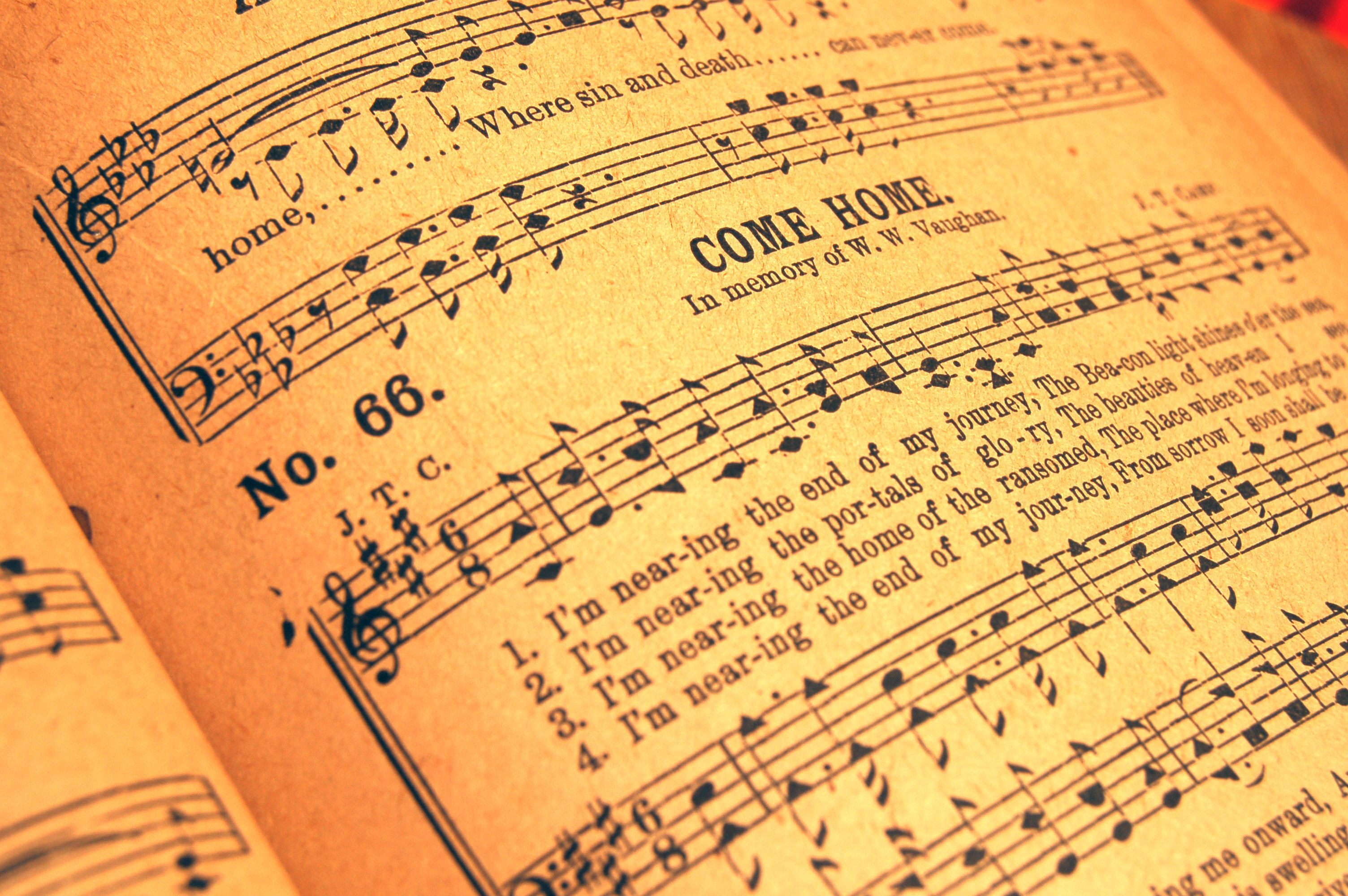 3008x2000 Sung Theology: Hymns & the Formation