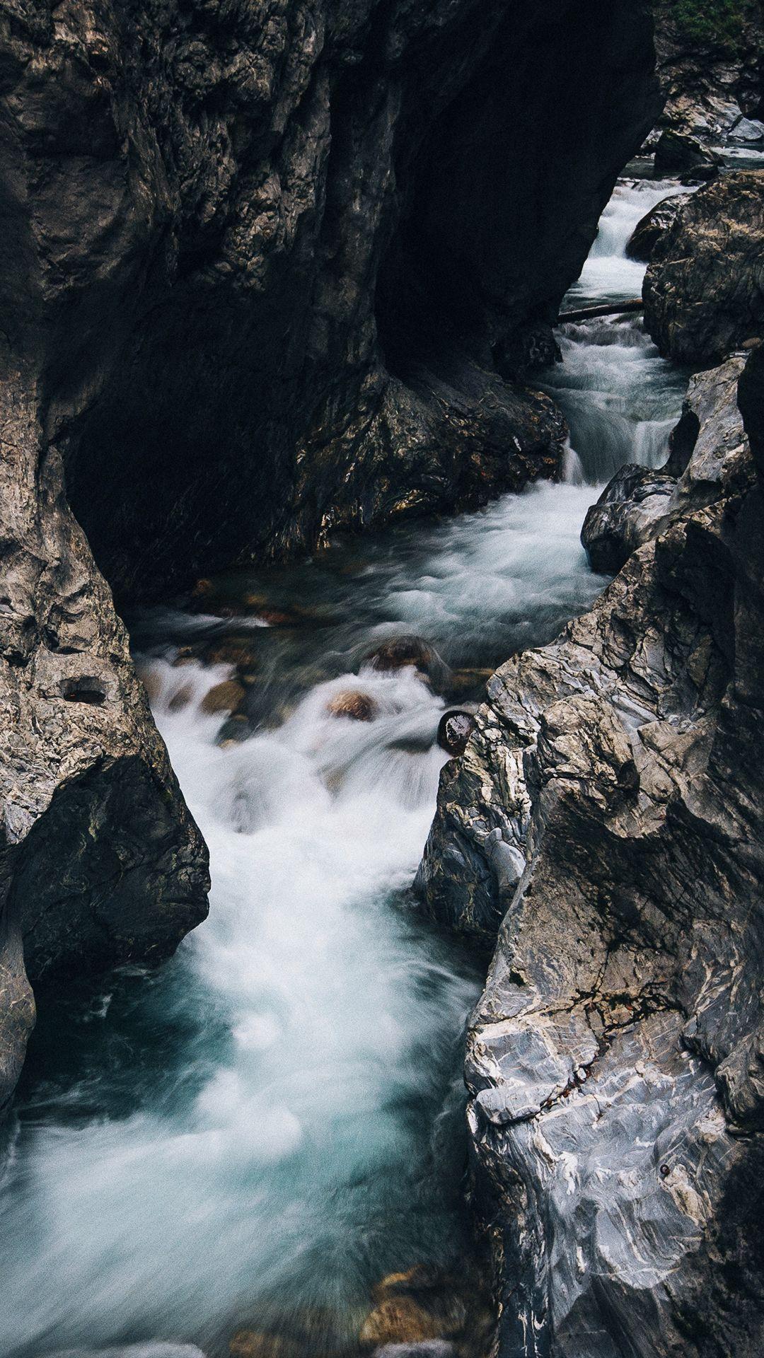 1080x1920 Free HD Rocky Creek Phone Wallpaper.5589