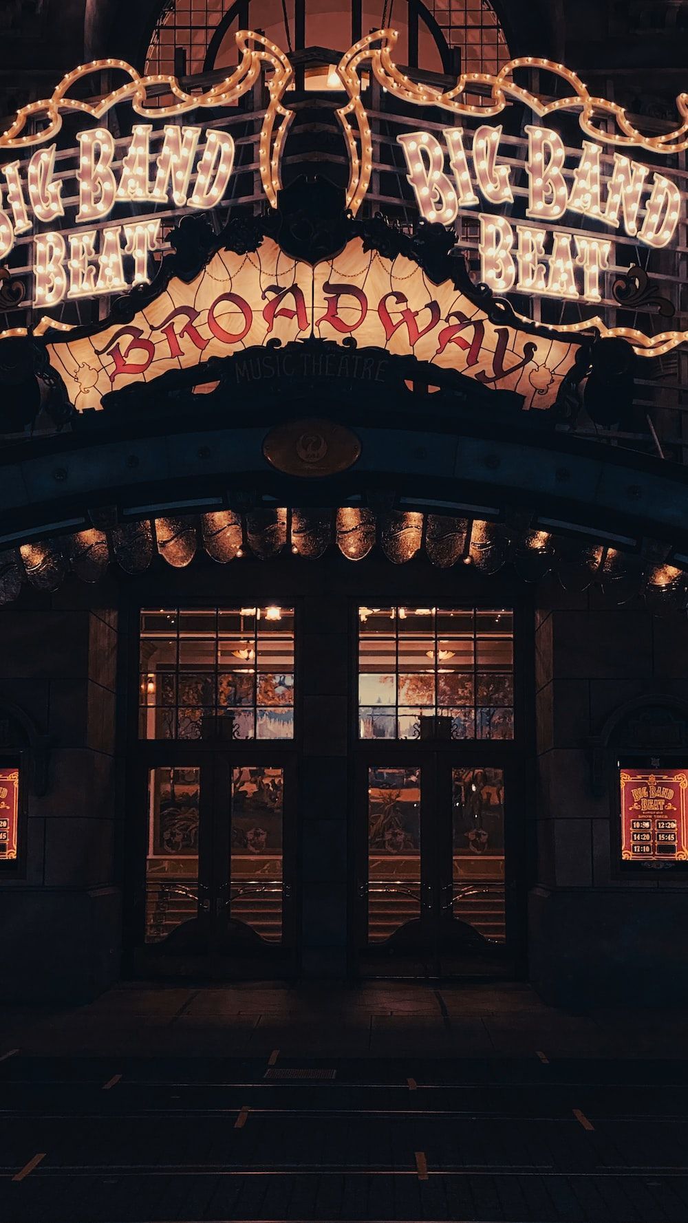 1000x1778 big band, and broadway musical theatre