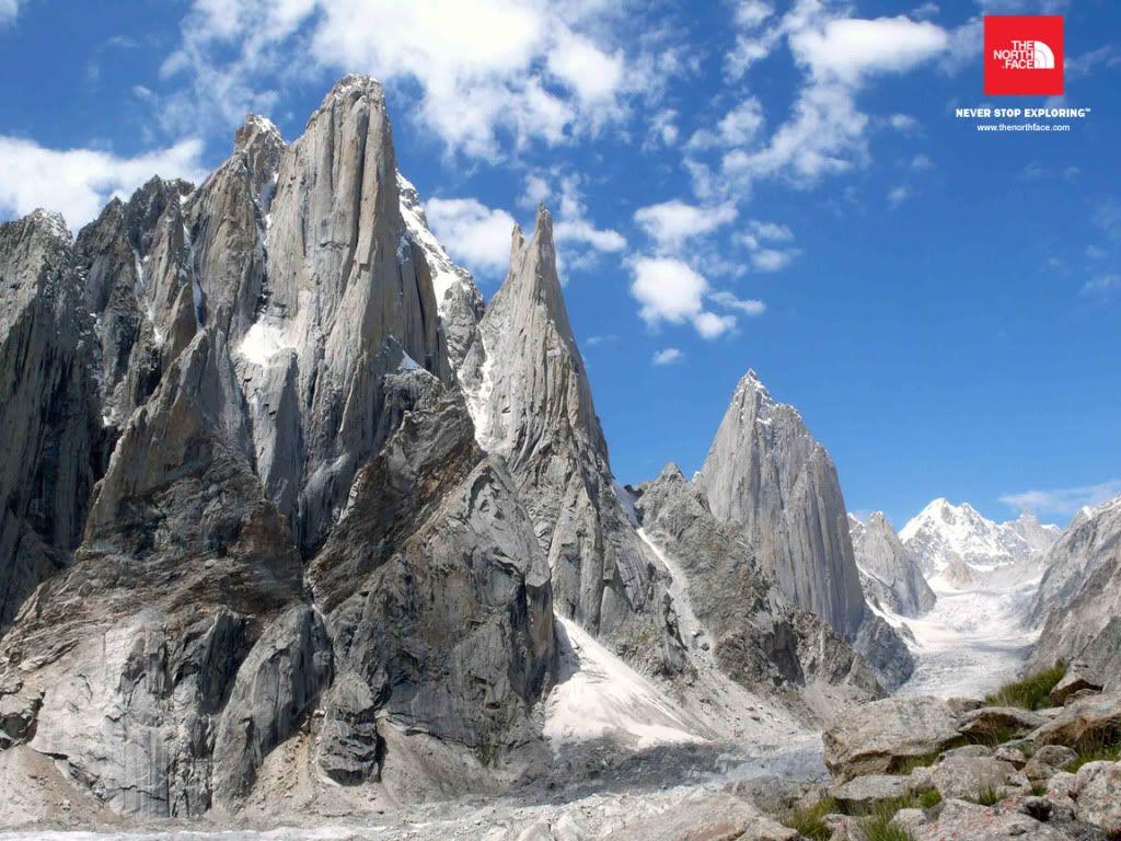 1024x768 The North Face Wallpaper