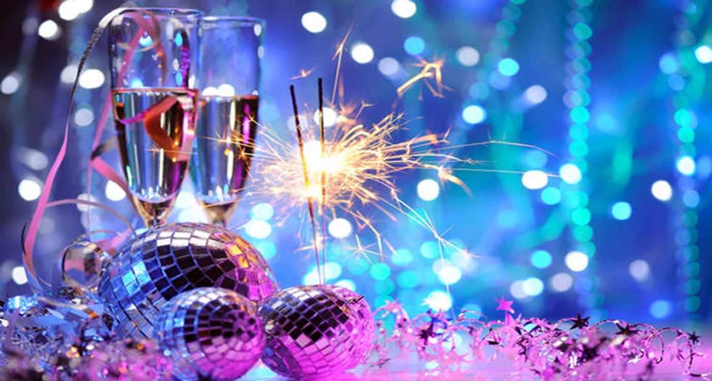 1400x750 New Year Eve Wallpaper Background