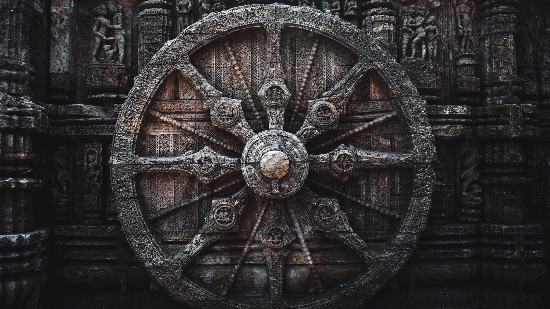 2240x1260 Konark Sun Temple