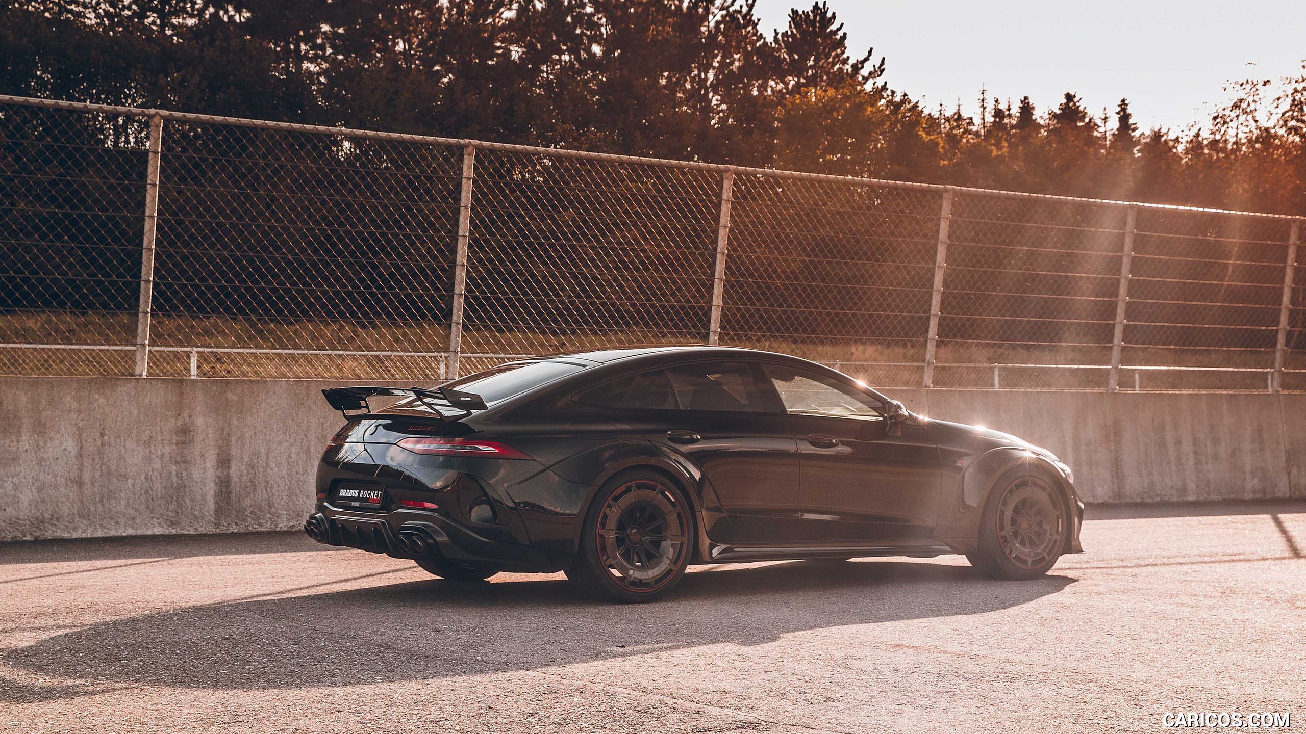 2560x1440 2021MY Based On Mercedes AMG GT 63 S