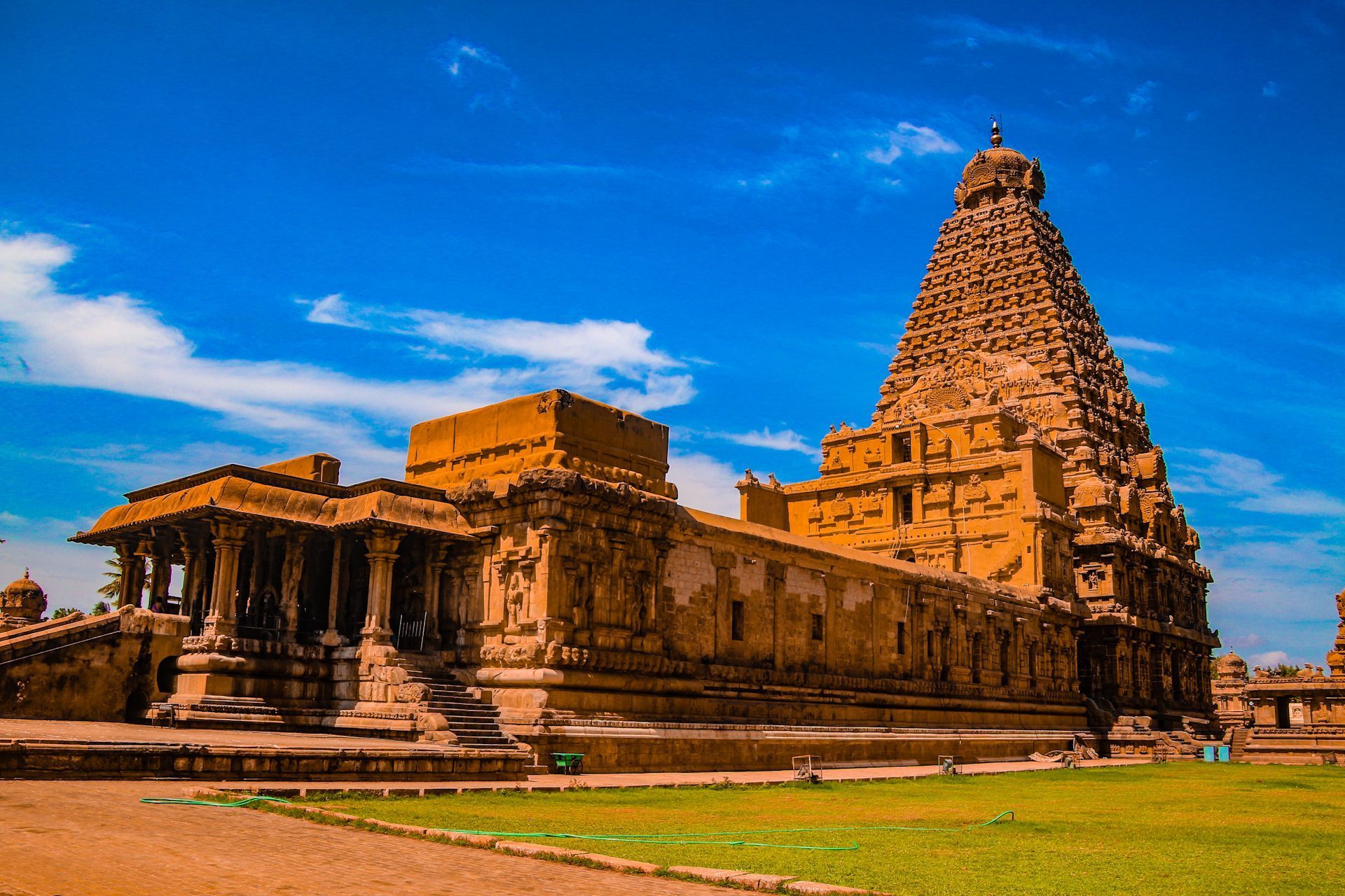 Thanjavur Temple Wallpapers - Top Free Thanjavur Temple Backgrounds ...