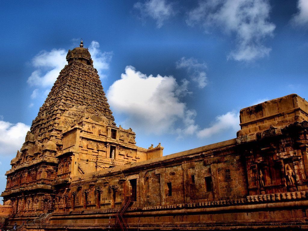1024x768 Tanjore Big Temple temple