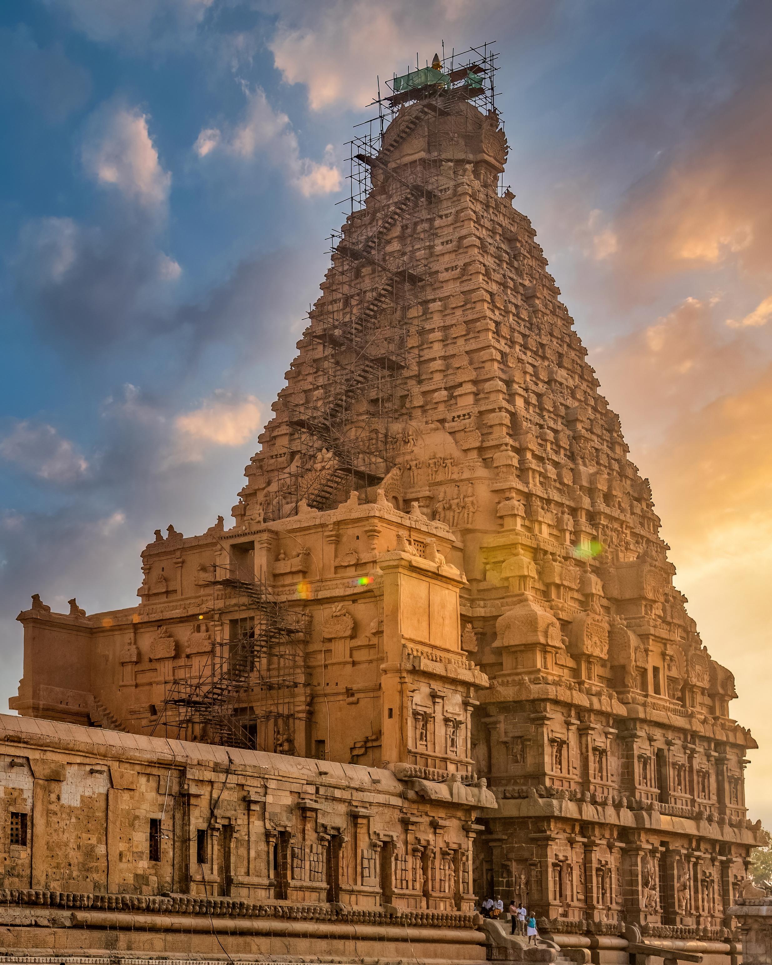 2470x3087 Brihadeeswara temple. #DidYouKnow