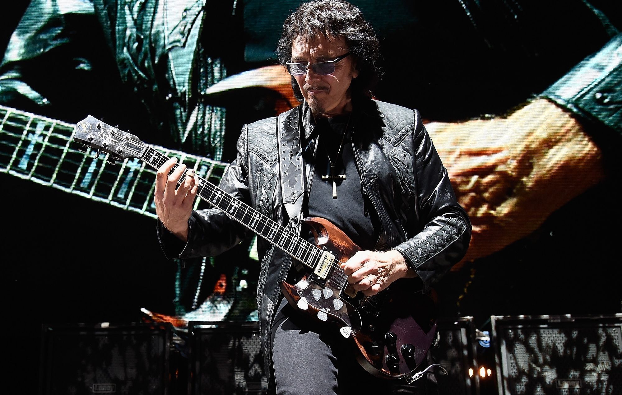 Tony Iommi Wallpapers - Top Free Tony Iommi Backgrounds - WallpaperAccess