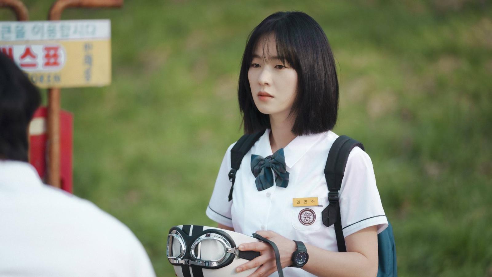 1600x900 Are Min Ju And Jun Hee The Same Person