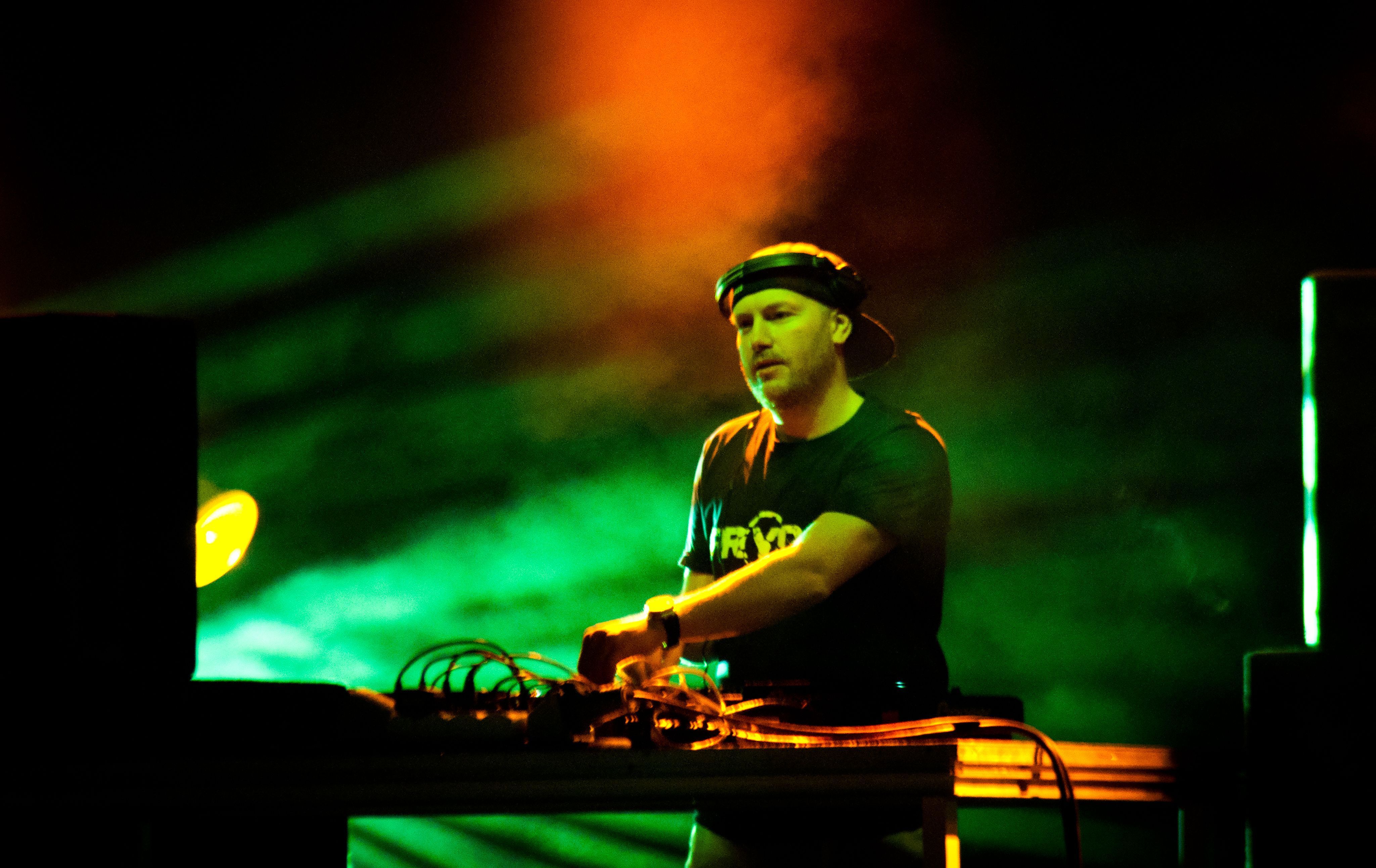 4098x2586 Music Eric Prydz 4k Ultra HD Wallpaper