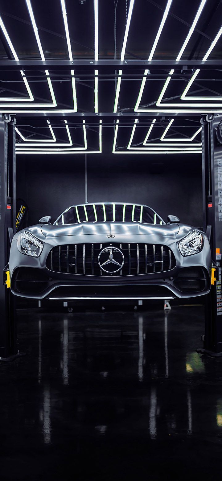 720x1560 Mercedes Inside Dark Workshop 4K Phone