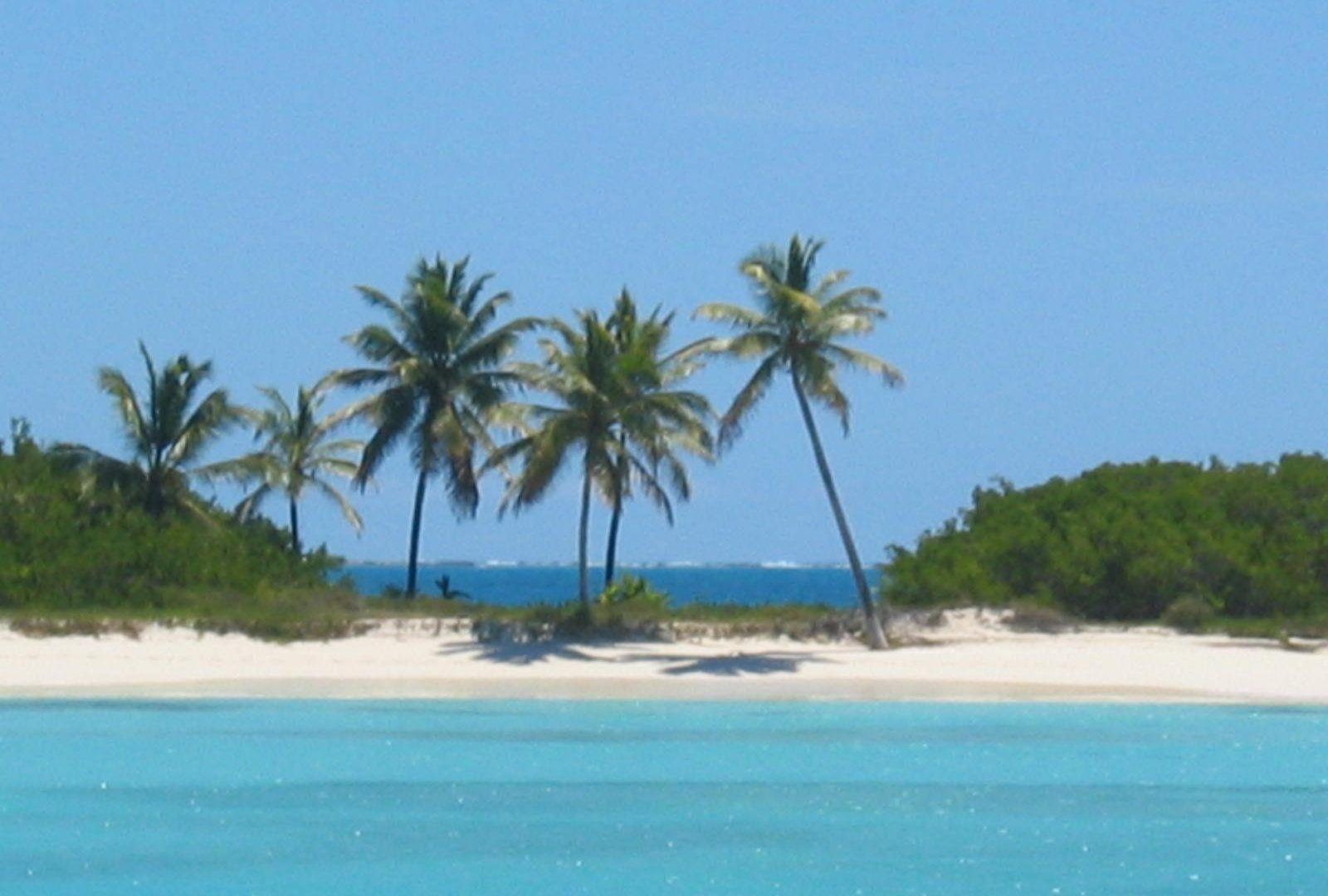 1600x1080 Antigua And Barbuda Wallpaper