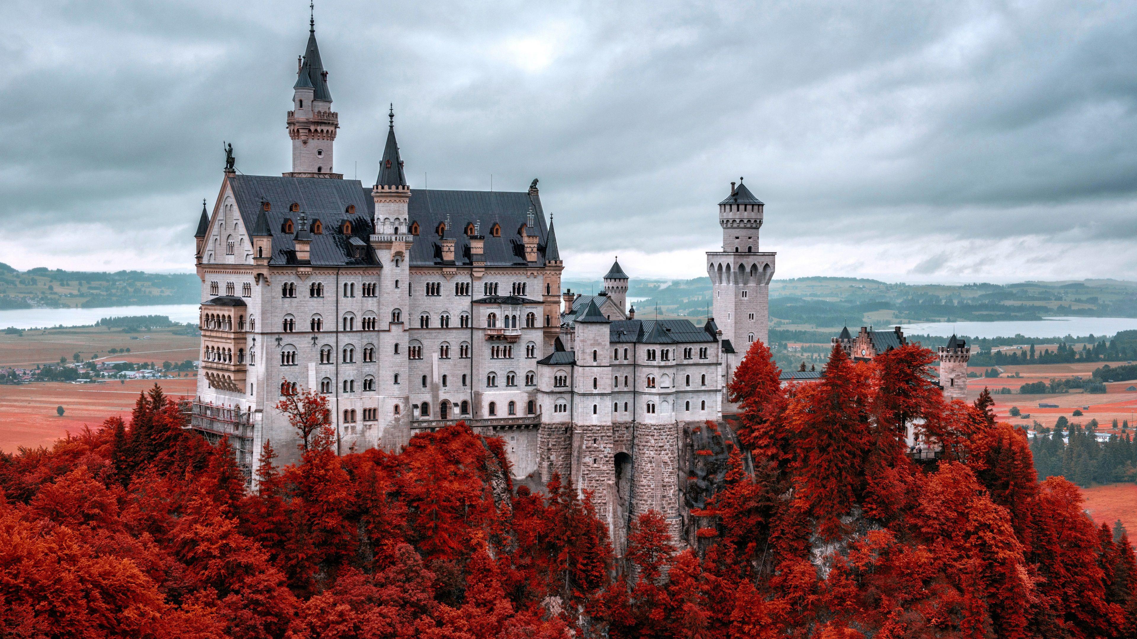 3840x2160 Neuschwanstein castle [3840x2160]