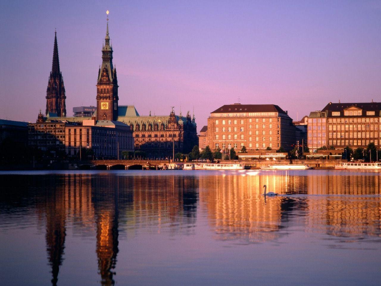 1280x960 Hamburg Wallpaper Germany World Wallpaper Germany