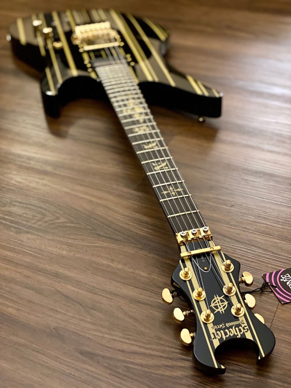 1000x1334 Schecter Synyster Gates Custom S
