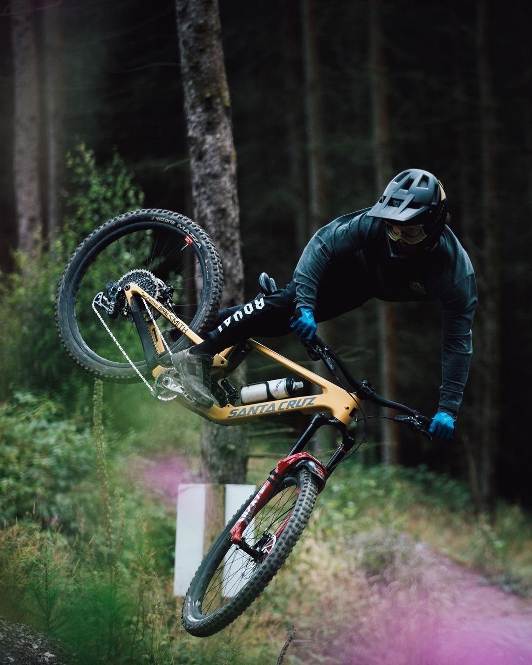 1080x1350 Royal Racing. Mountain Bike Clothing