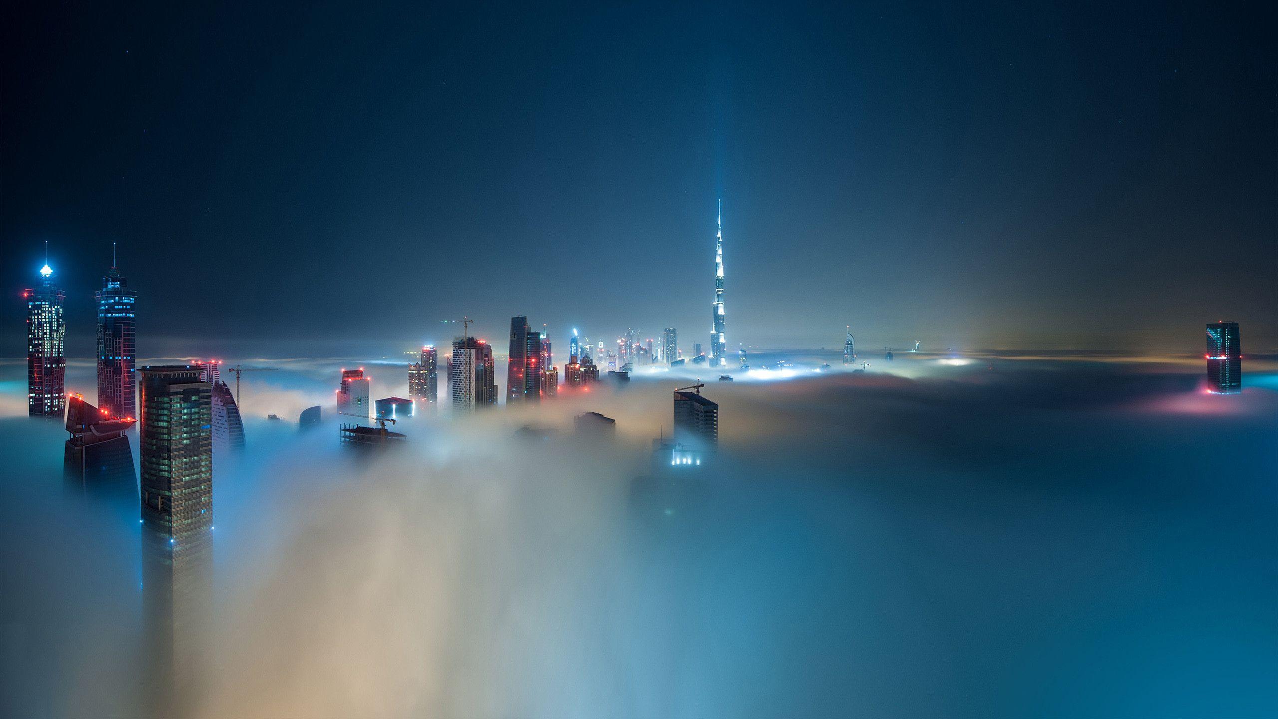 2560x1440 Dubai trên mây Hình nền WQHD