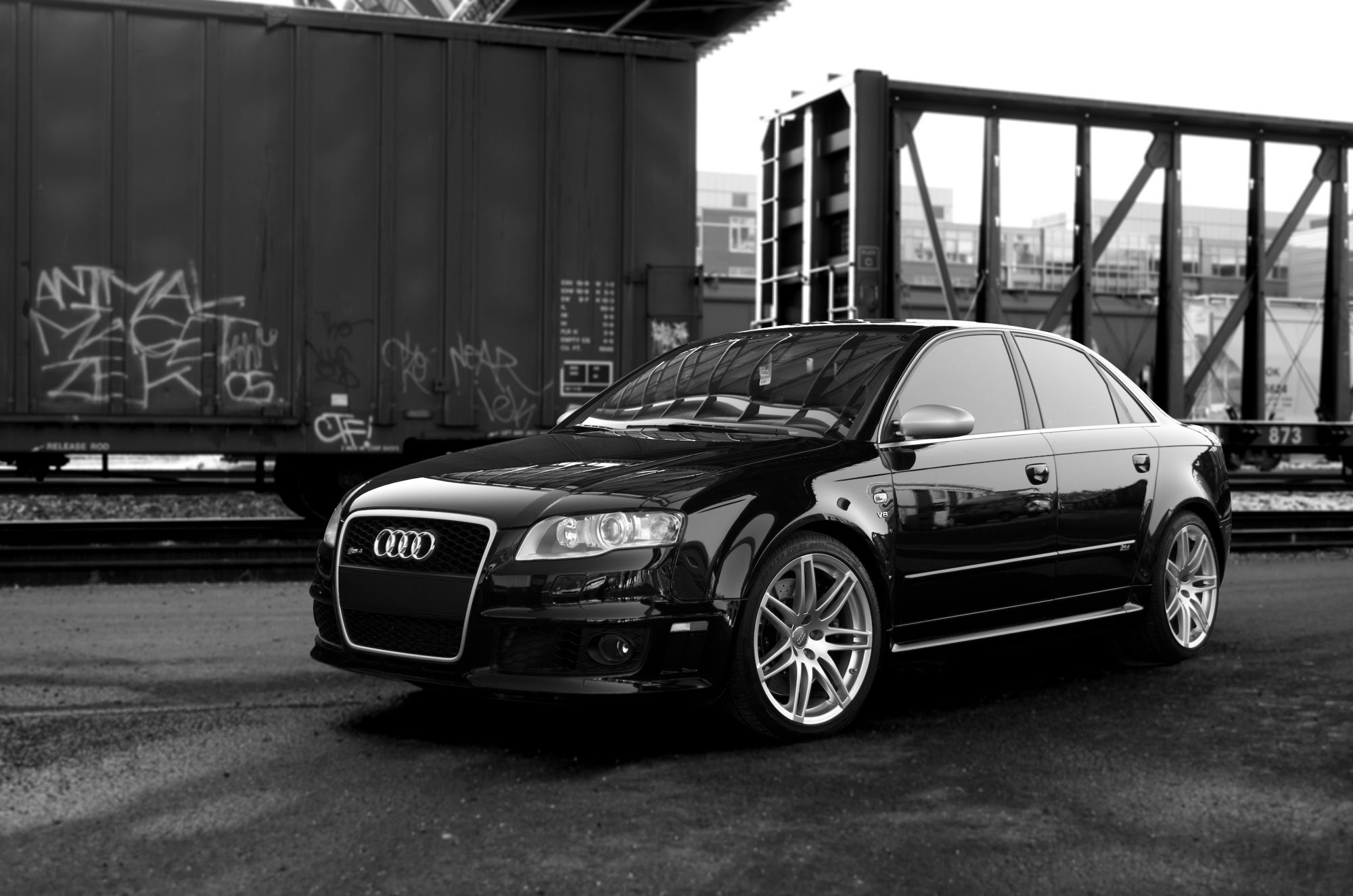 2000x1325 Audi A4 B7 Wallpaper