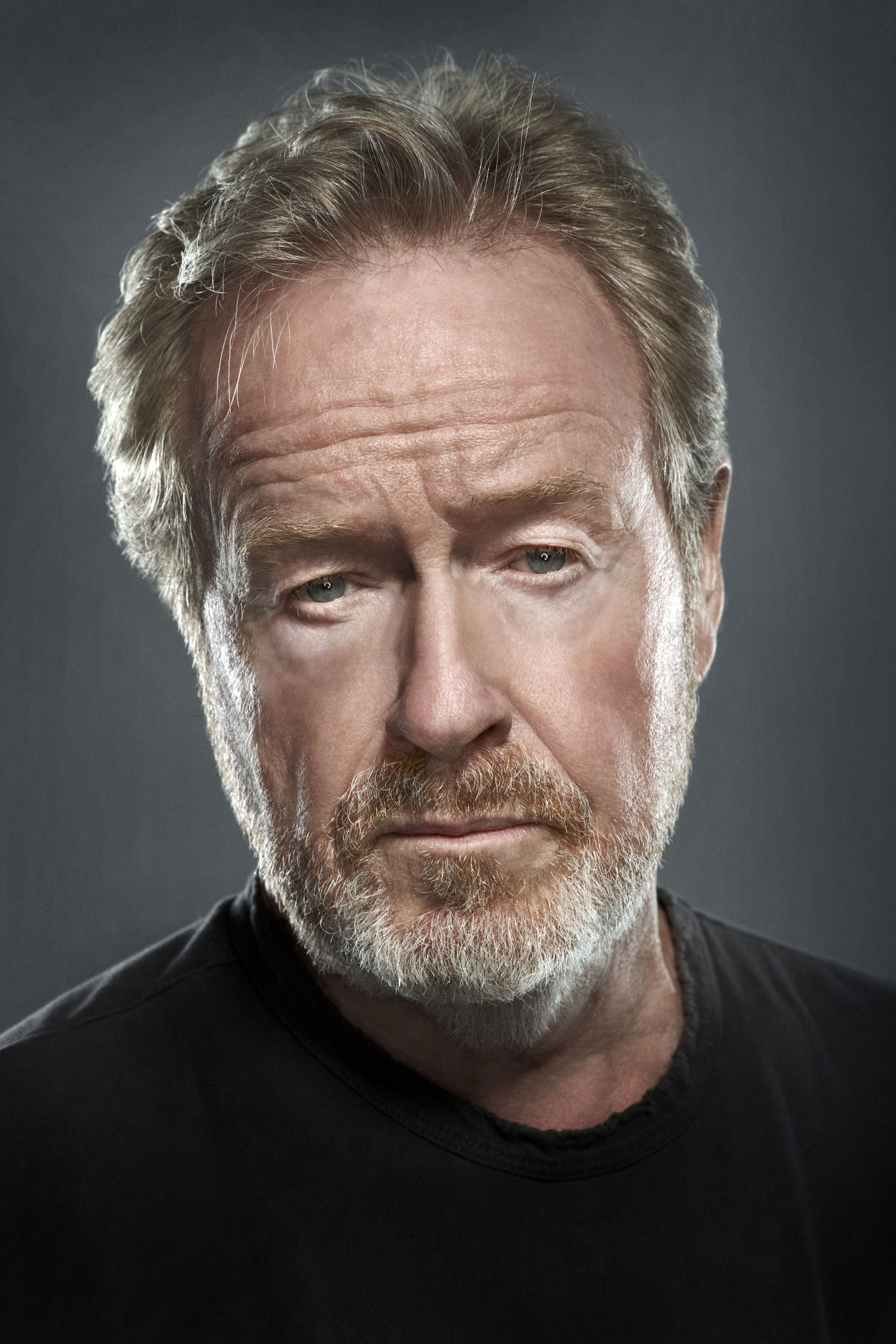 3412x5118 Ridley Scott