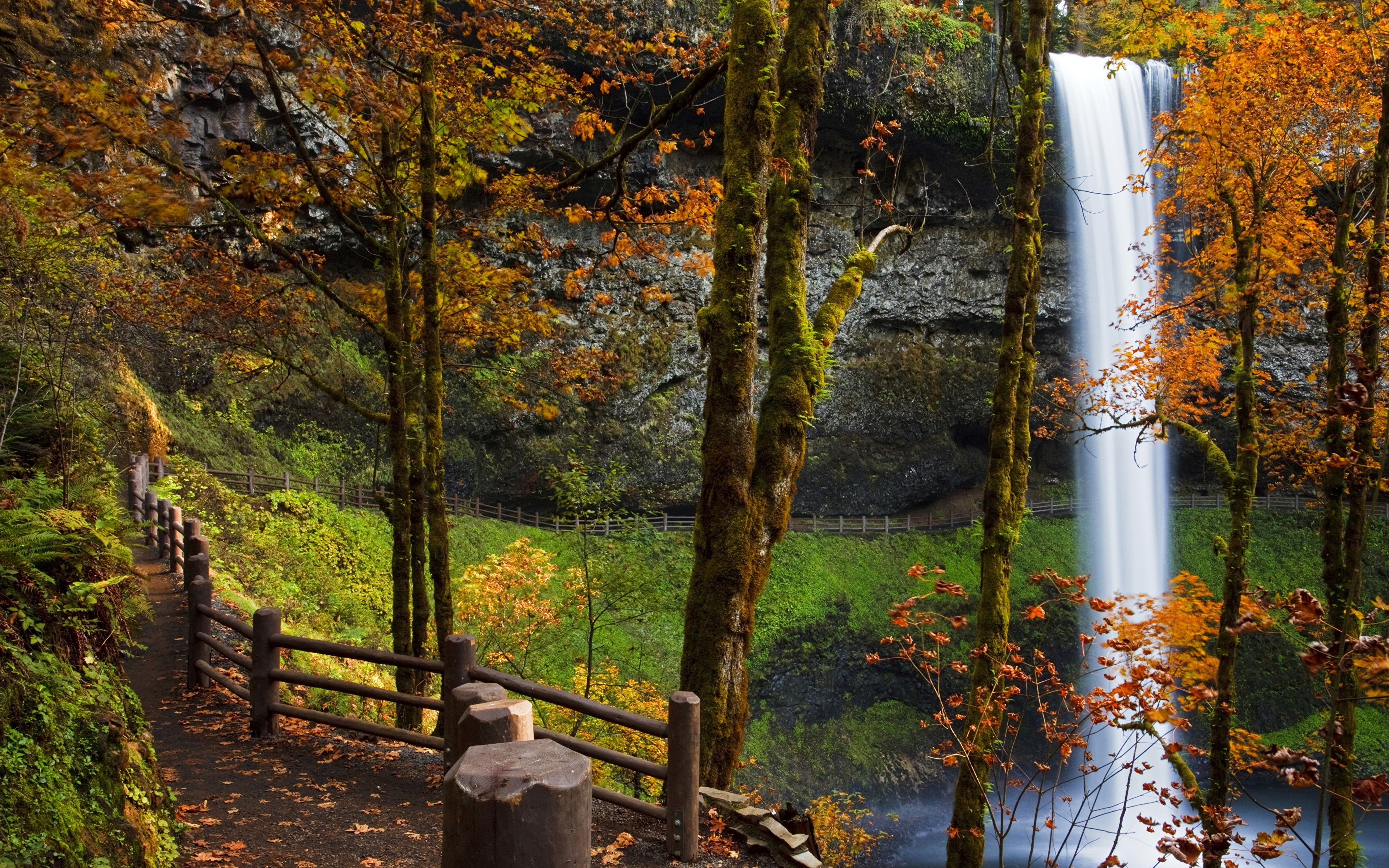 3840x2400 Oregon Trail Autumn Nature 3840x2400