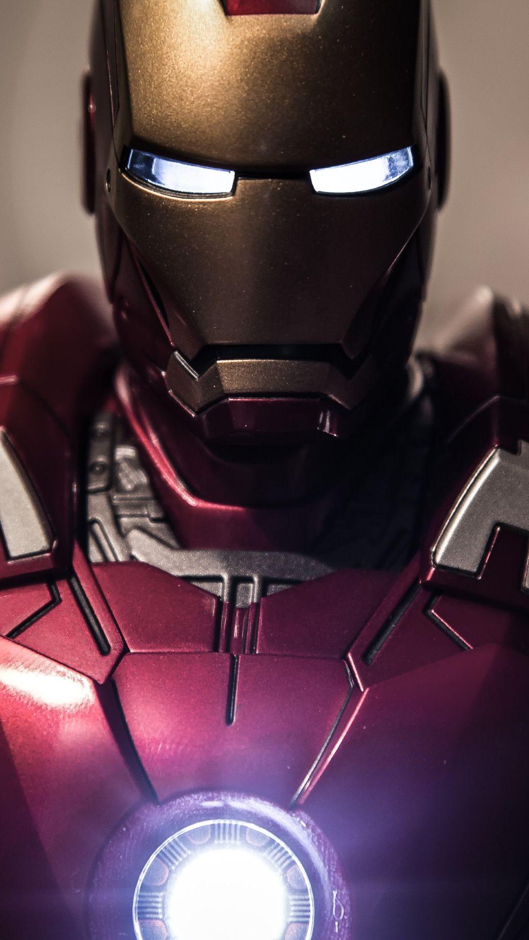 Hình nền điện thoại Iron Man 3D là sự lựa chọn hoàn hảo cho những người yêu thích sự độc đáo và tinh tế. Với hình ảnh được thiết kế với tính năng 3D, chiếc điện thoại của bạn sẽ mang phong cách đẳng cấp và thu hút mọi ánh nhìn từ người xung quanh.