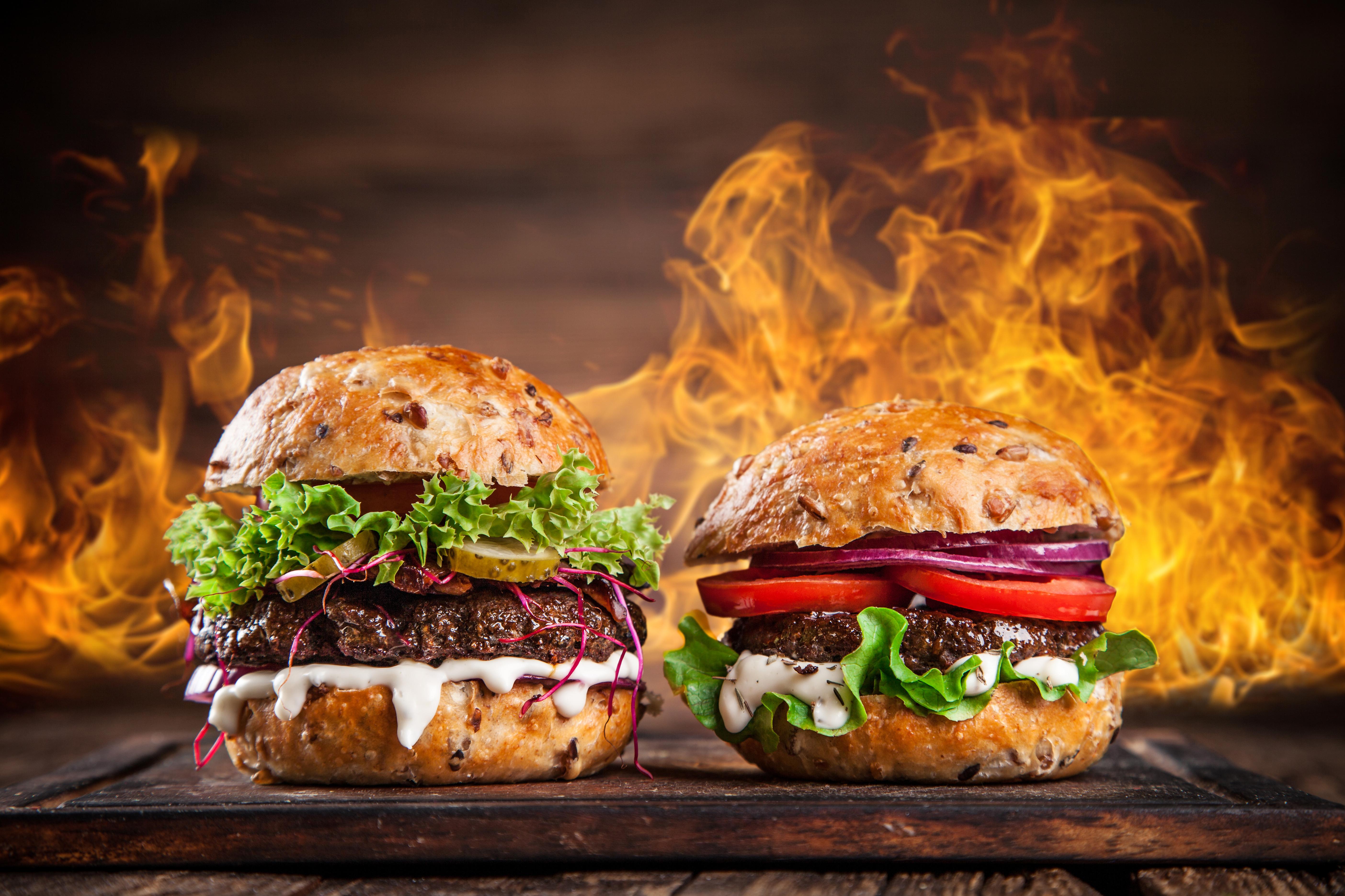 5616x3744 Burger Wallpaper