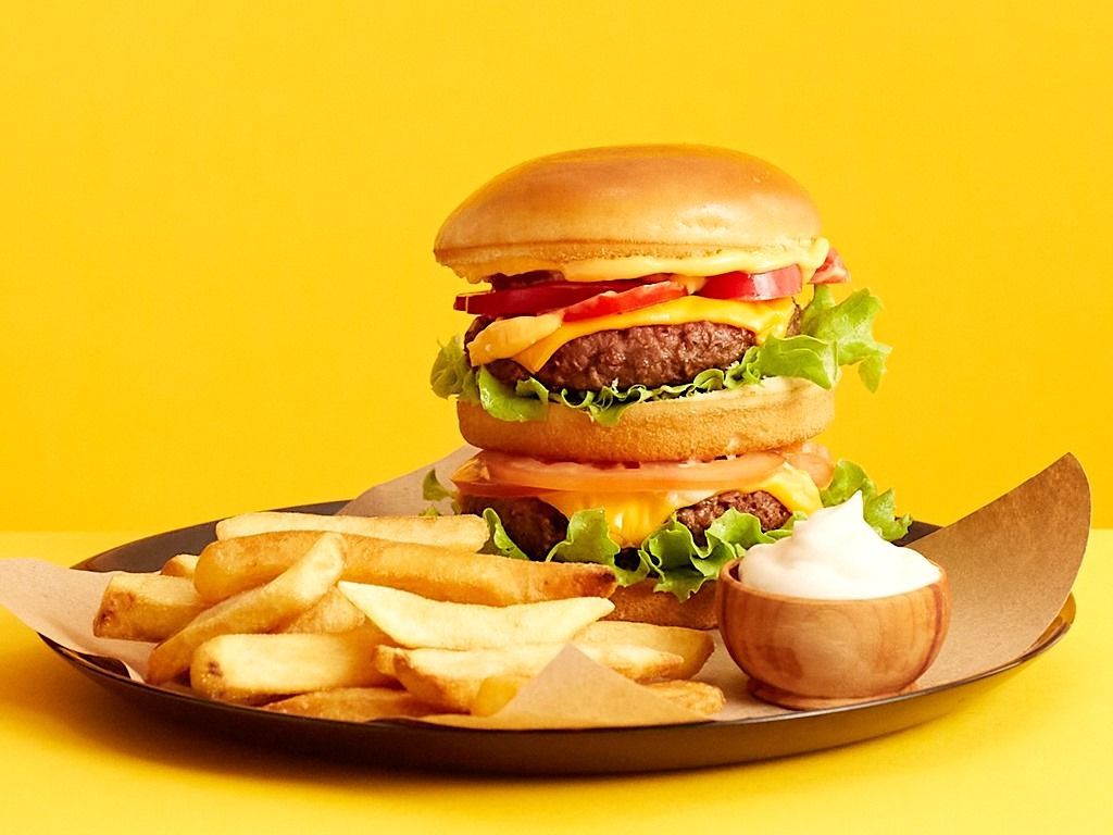 1024x768 Vegan Burger Wars: Which Startups Could