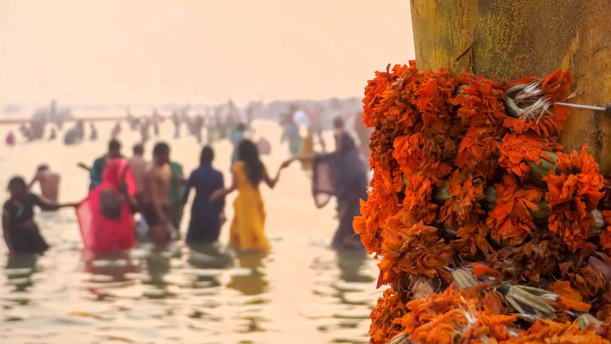 2048x1152 Kumbh Mela Photo & Facts: India's