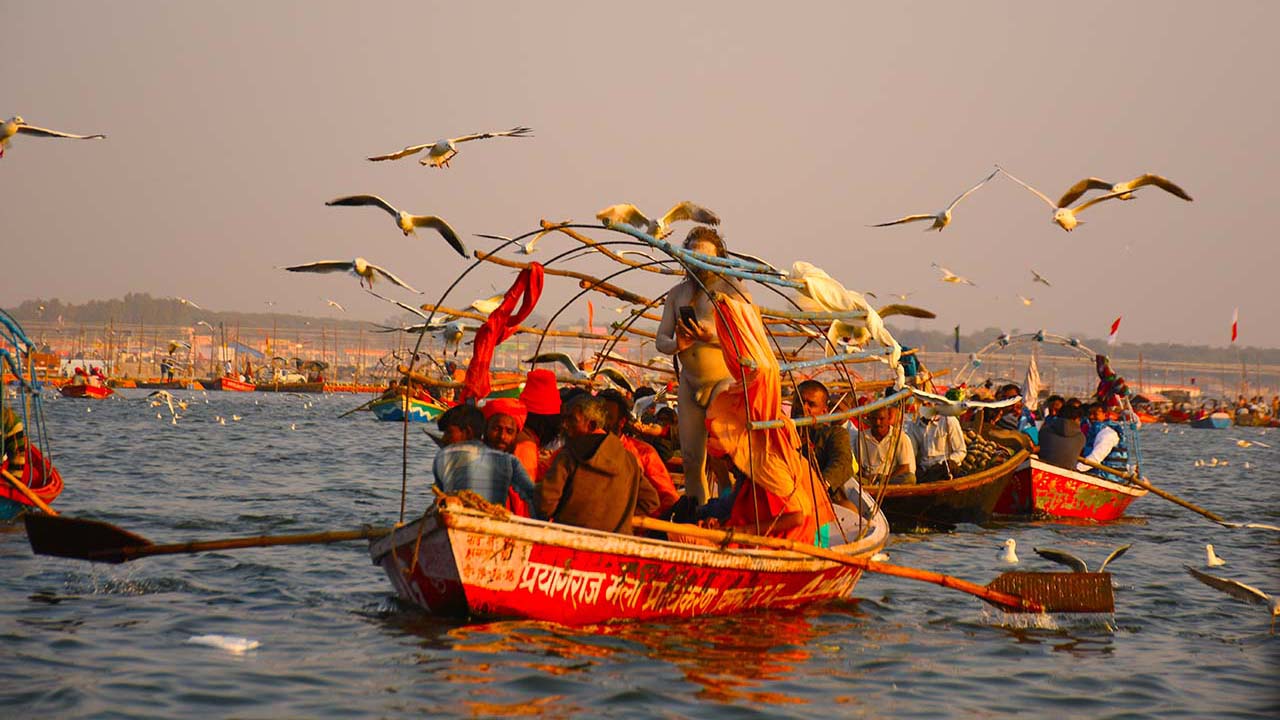 1280x720 Kumbh Mela at Prayagraj Allahabad