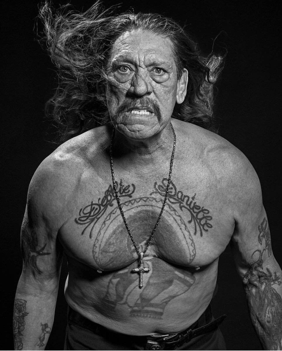 965x1200 Download Danny Trejo Aesthetic Body